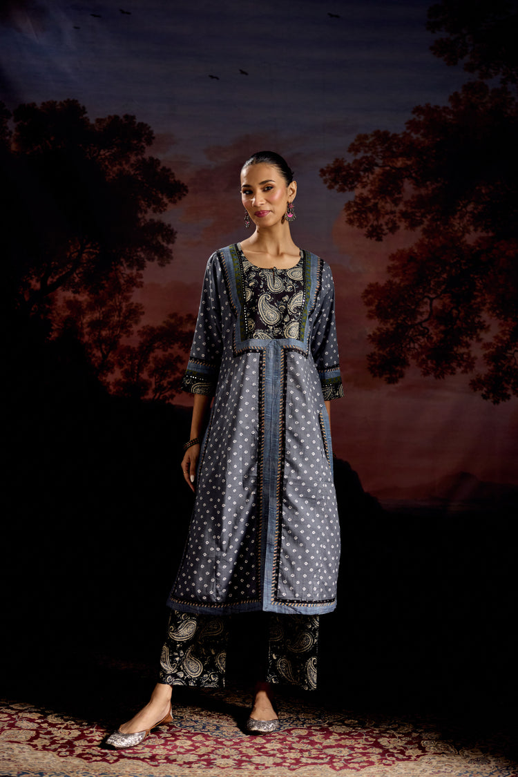 Padmini Cotton Printed Kurta Grey White