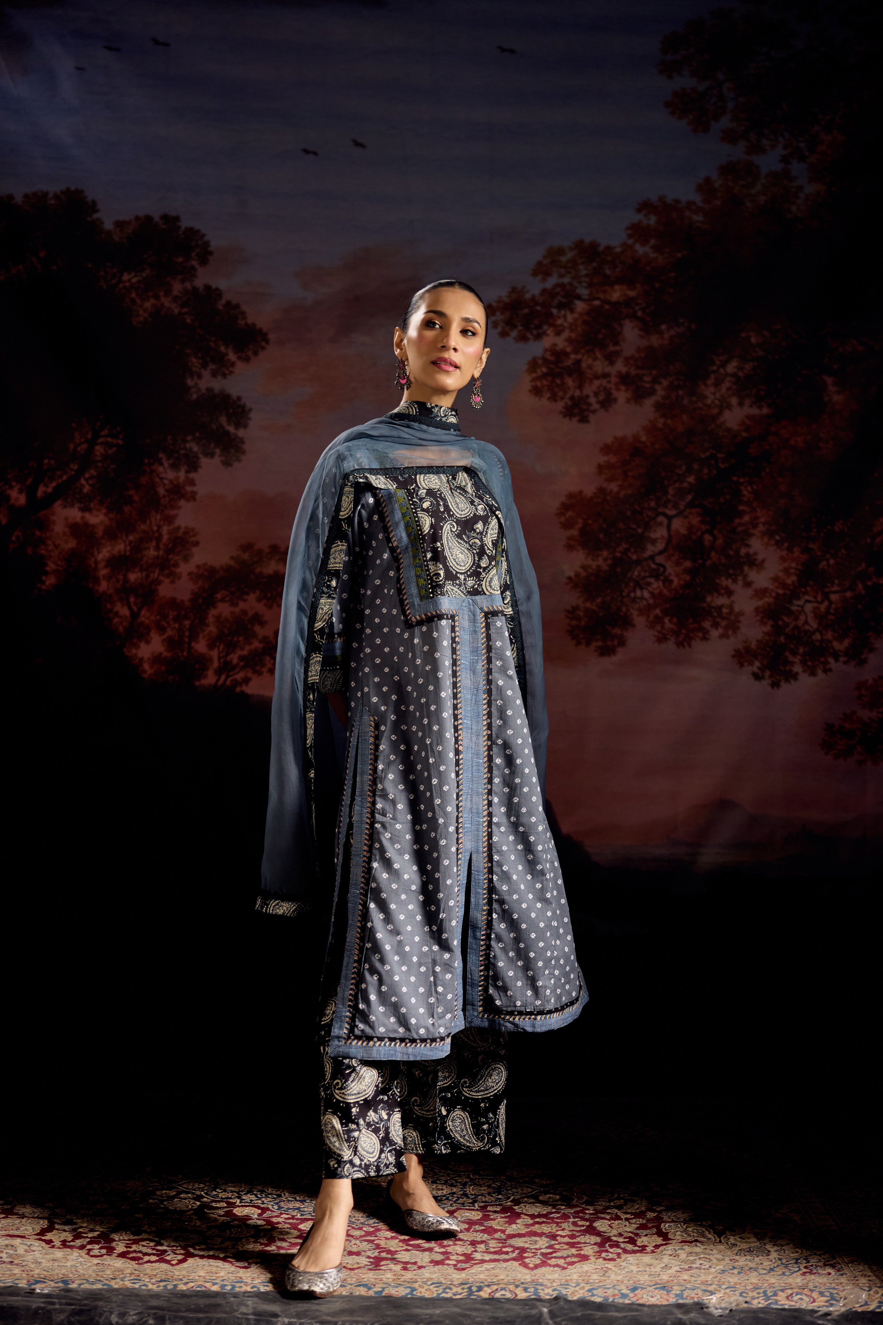 Padmini Cotton Printed Kurta Grey White