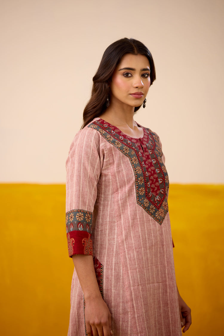 Rozana Malkha Handwoven Kurta Off White Maroon