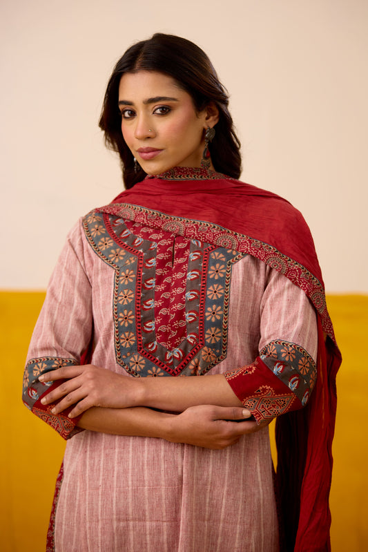 Rozana Malkha Handwoven Kurta Off White Maroon