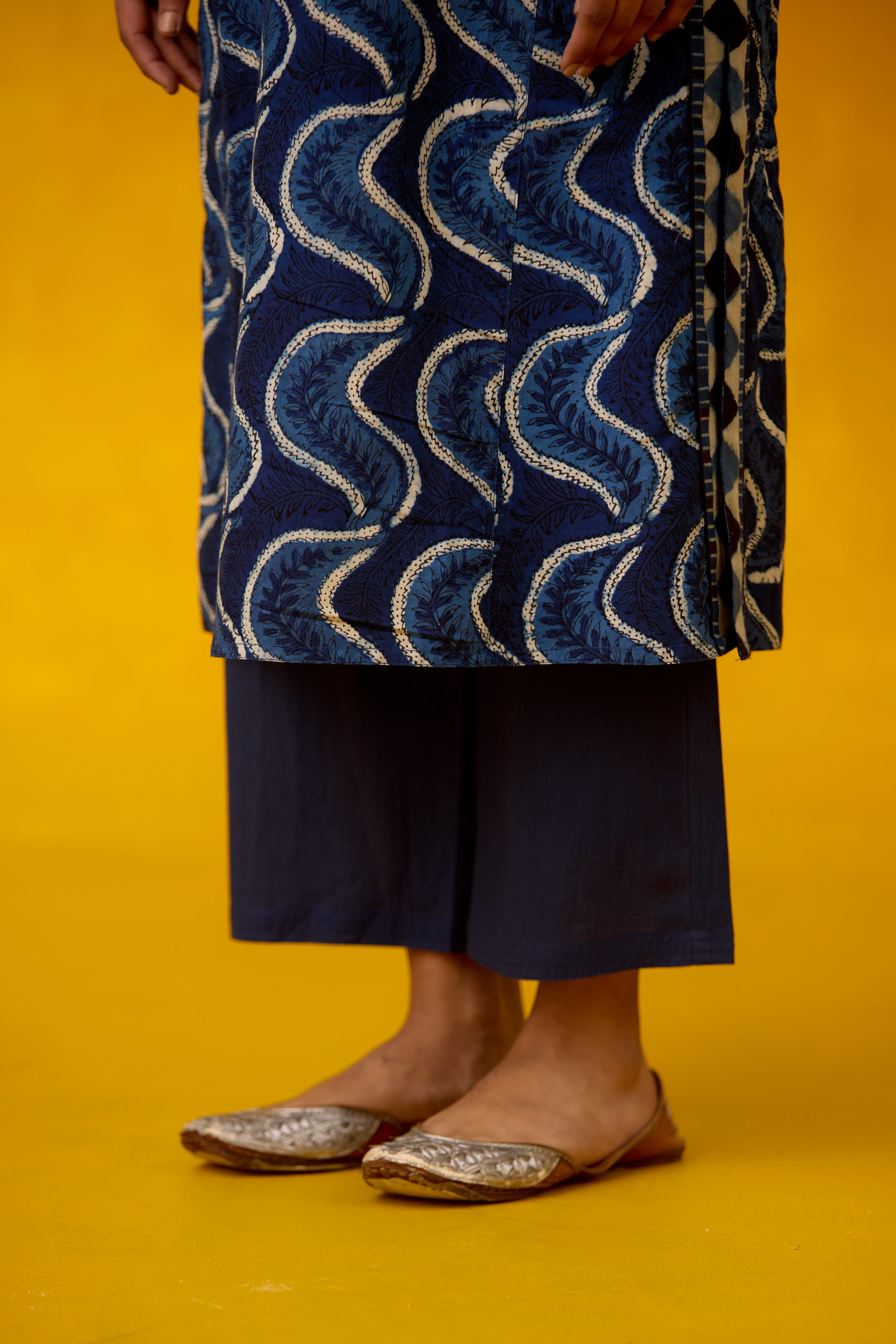 Rozana Pant Dark Blue