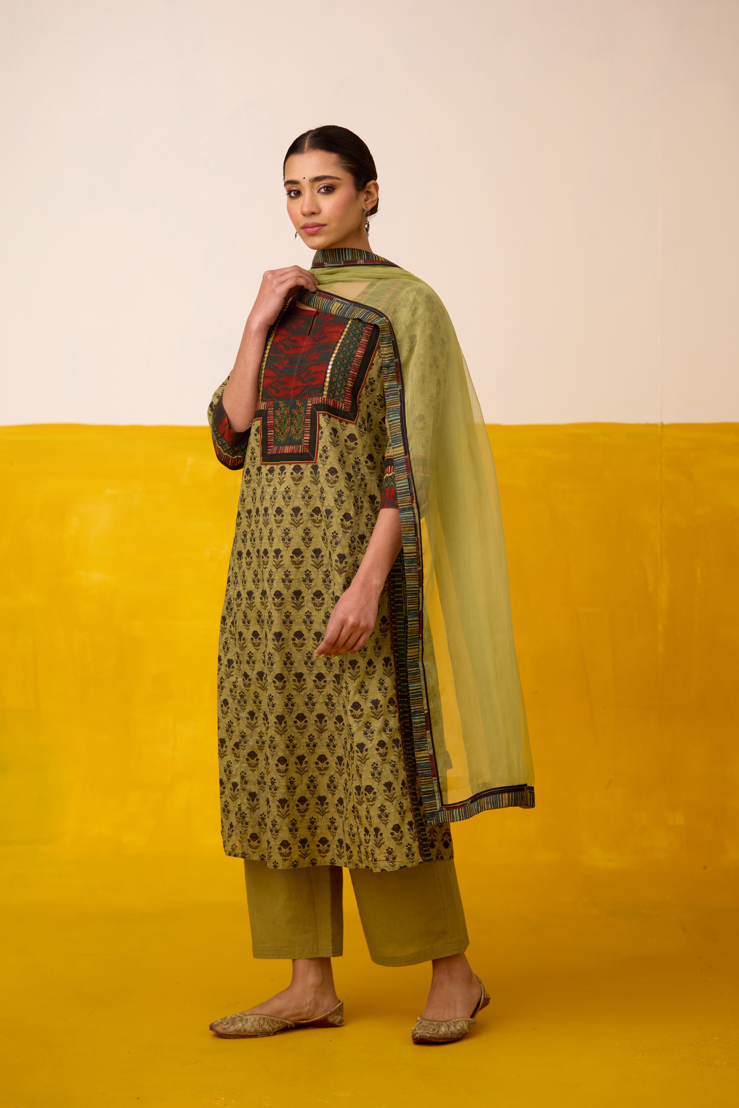 Rozana Cotton Printed Kurta Olive Green