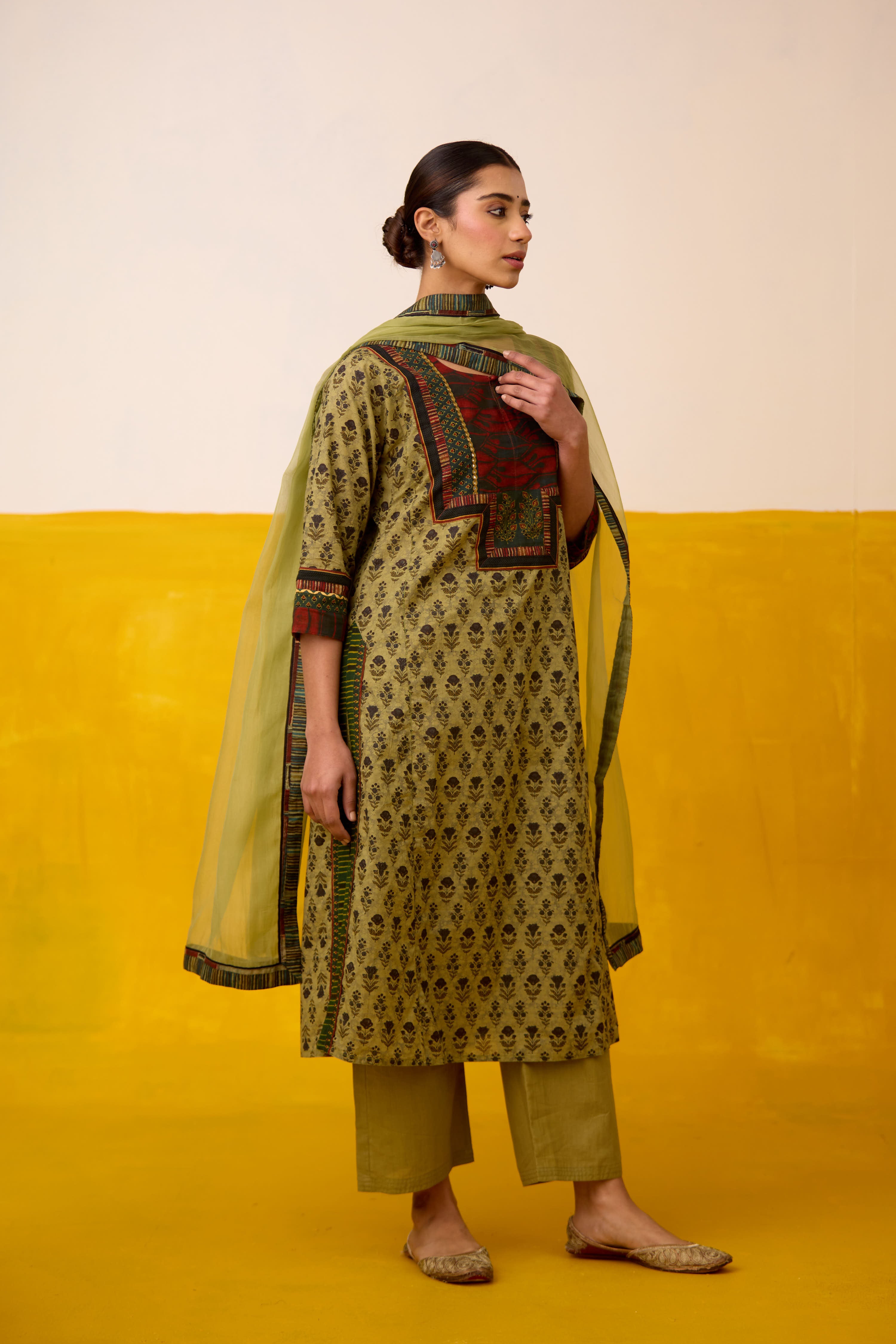 Rozana Cotton Printed Kurta Olive Green