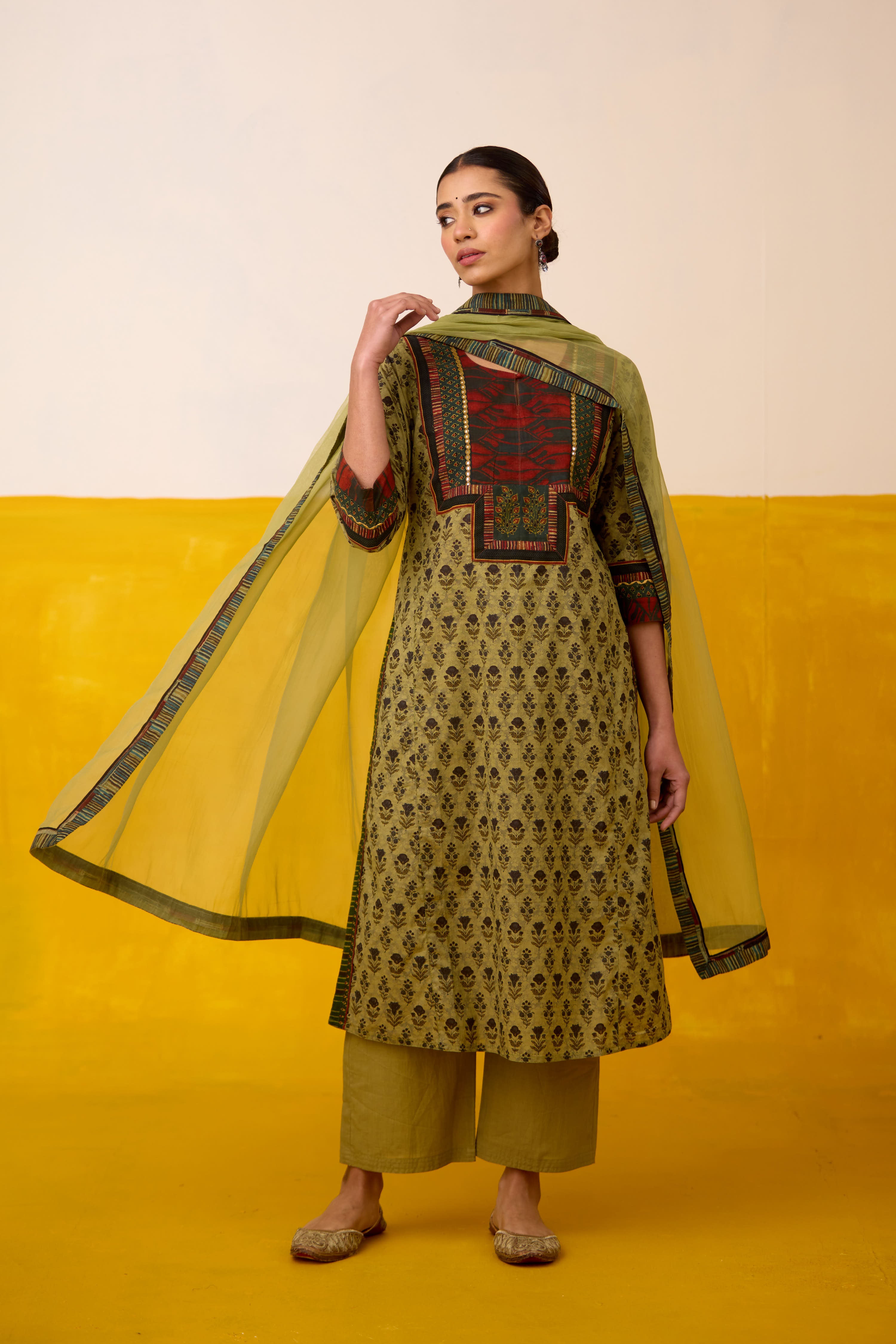 Rozana Cotton Printed Kurta Olive Green