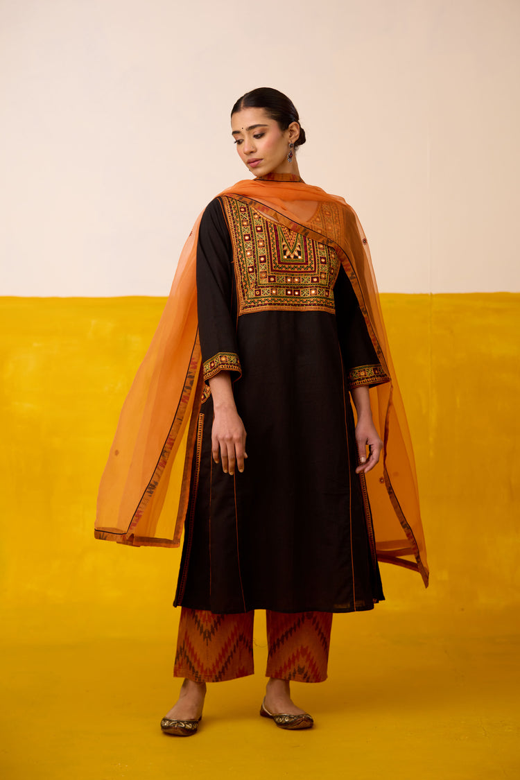 Tulsi Cotton Slub Embroidered Kurta Black