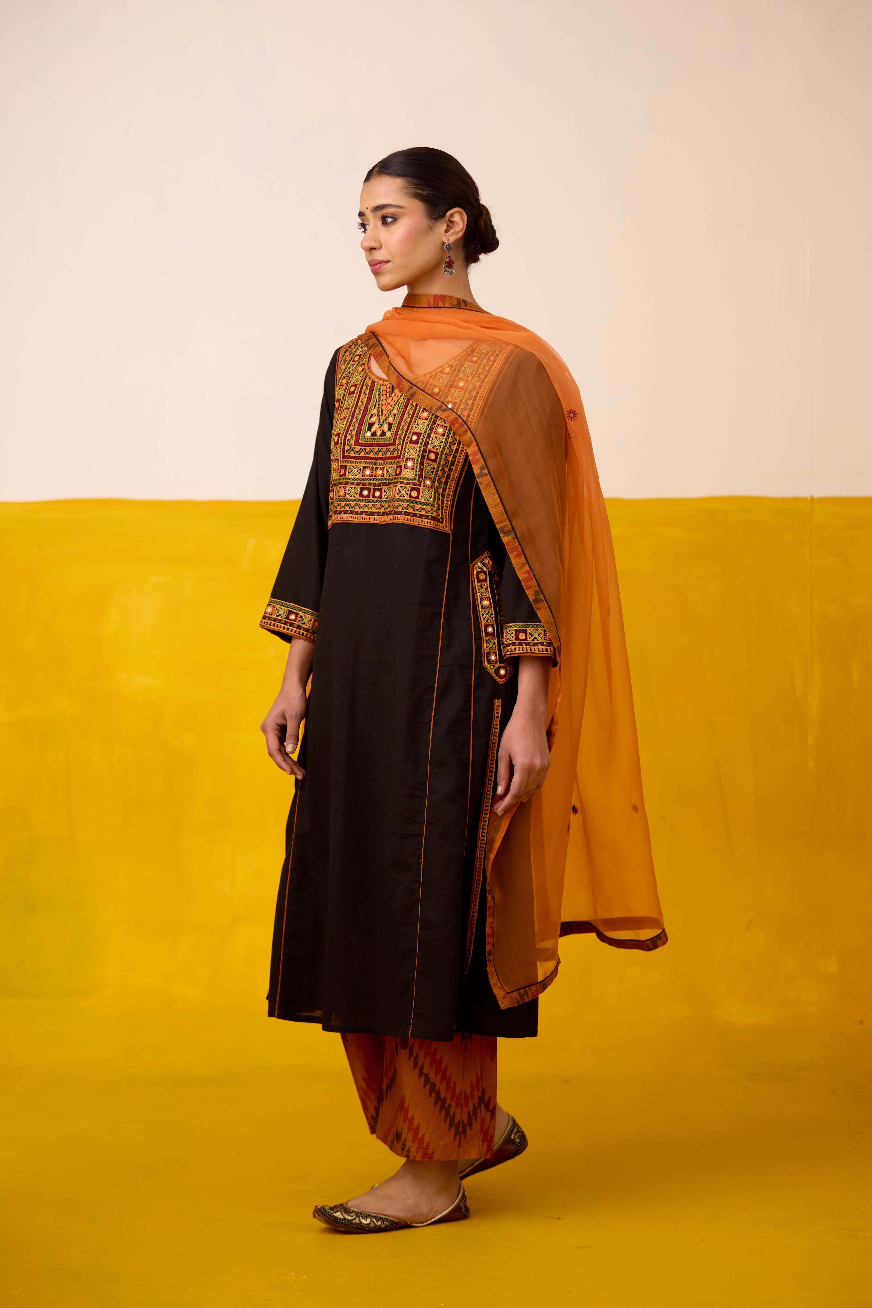 Tulsi Cotton Slub Embroidered Kurta Black