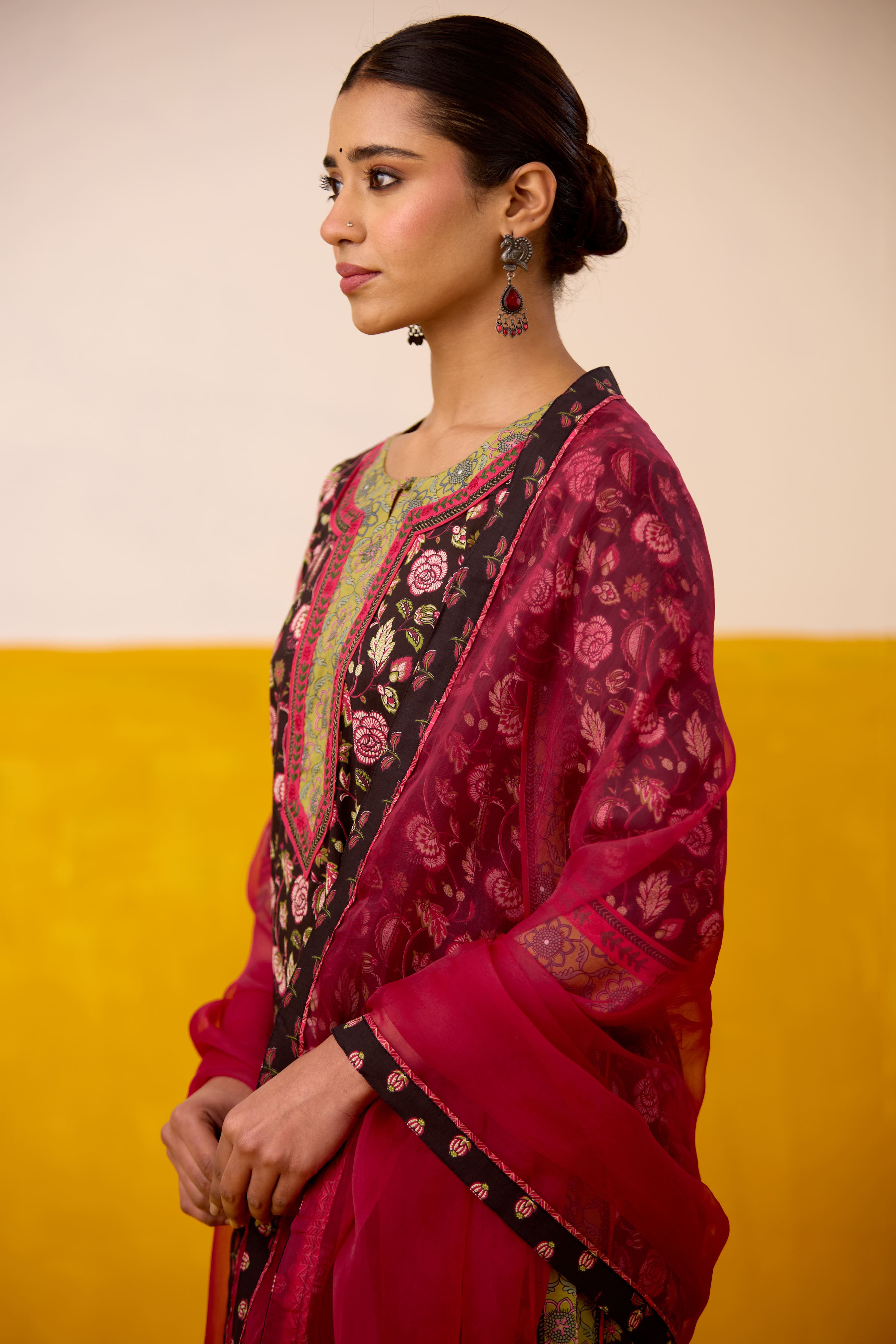 Anu Kurta Black Pink