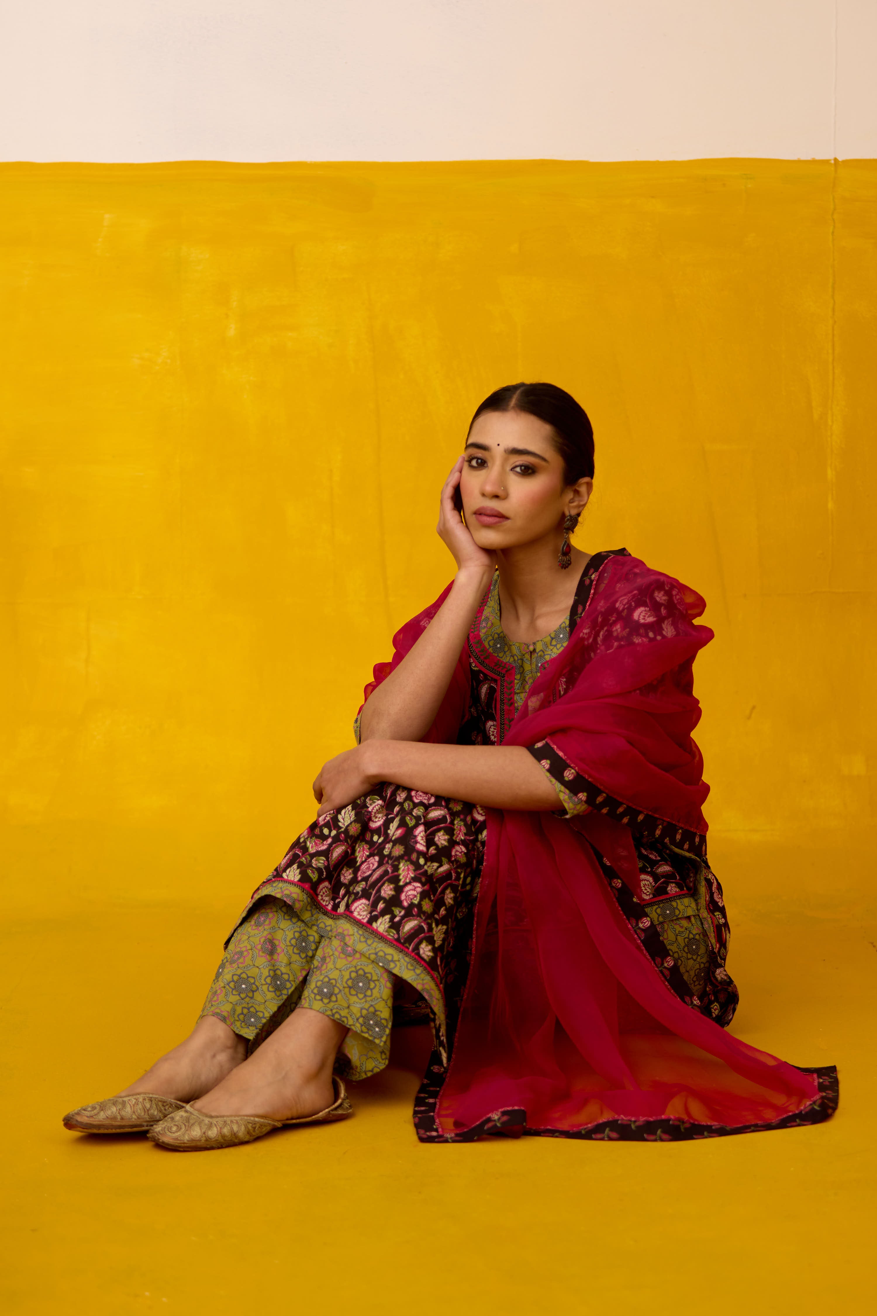 Anu Kurta Black Pink