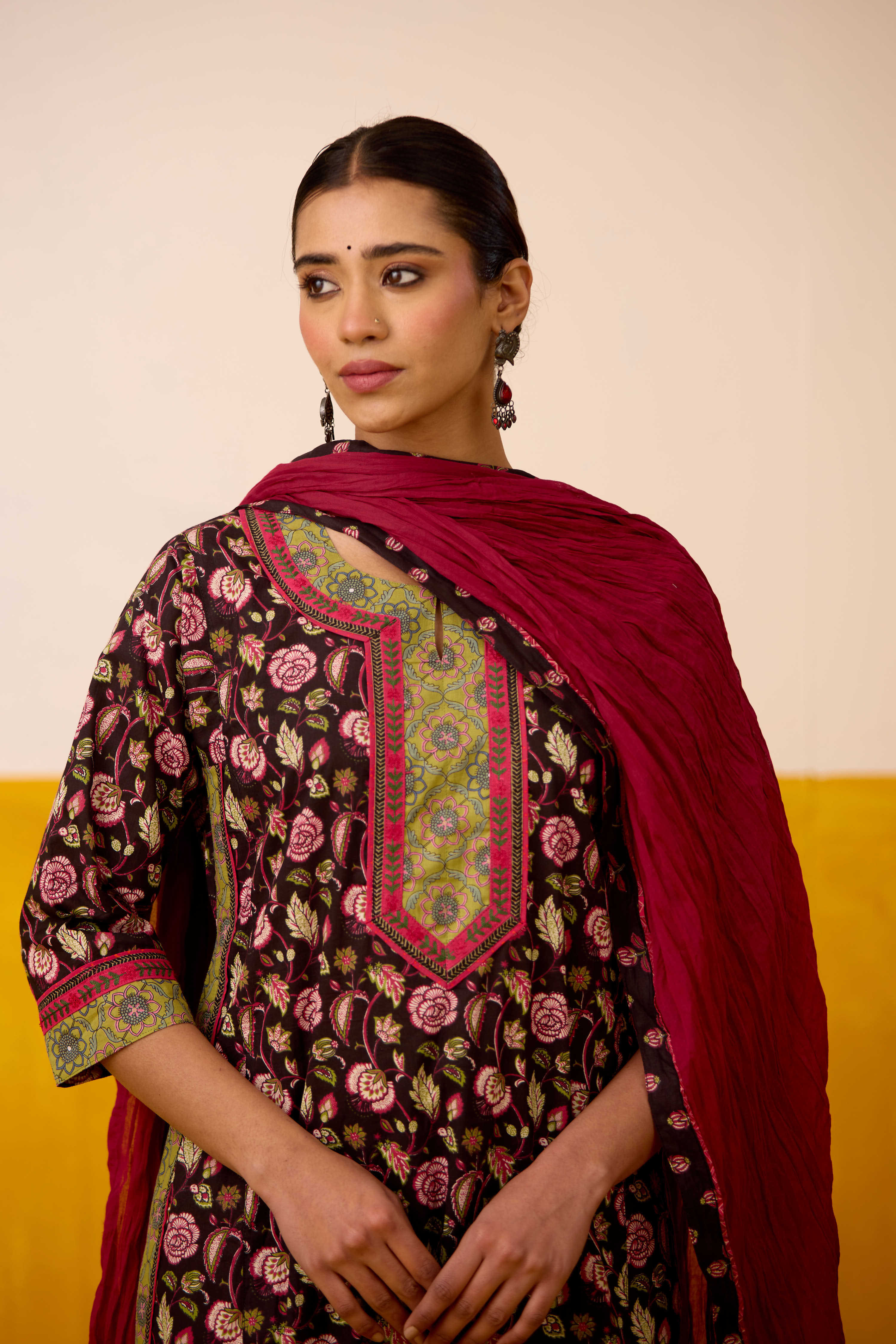 Anu Kurta Black Pink