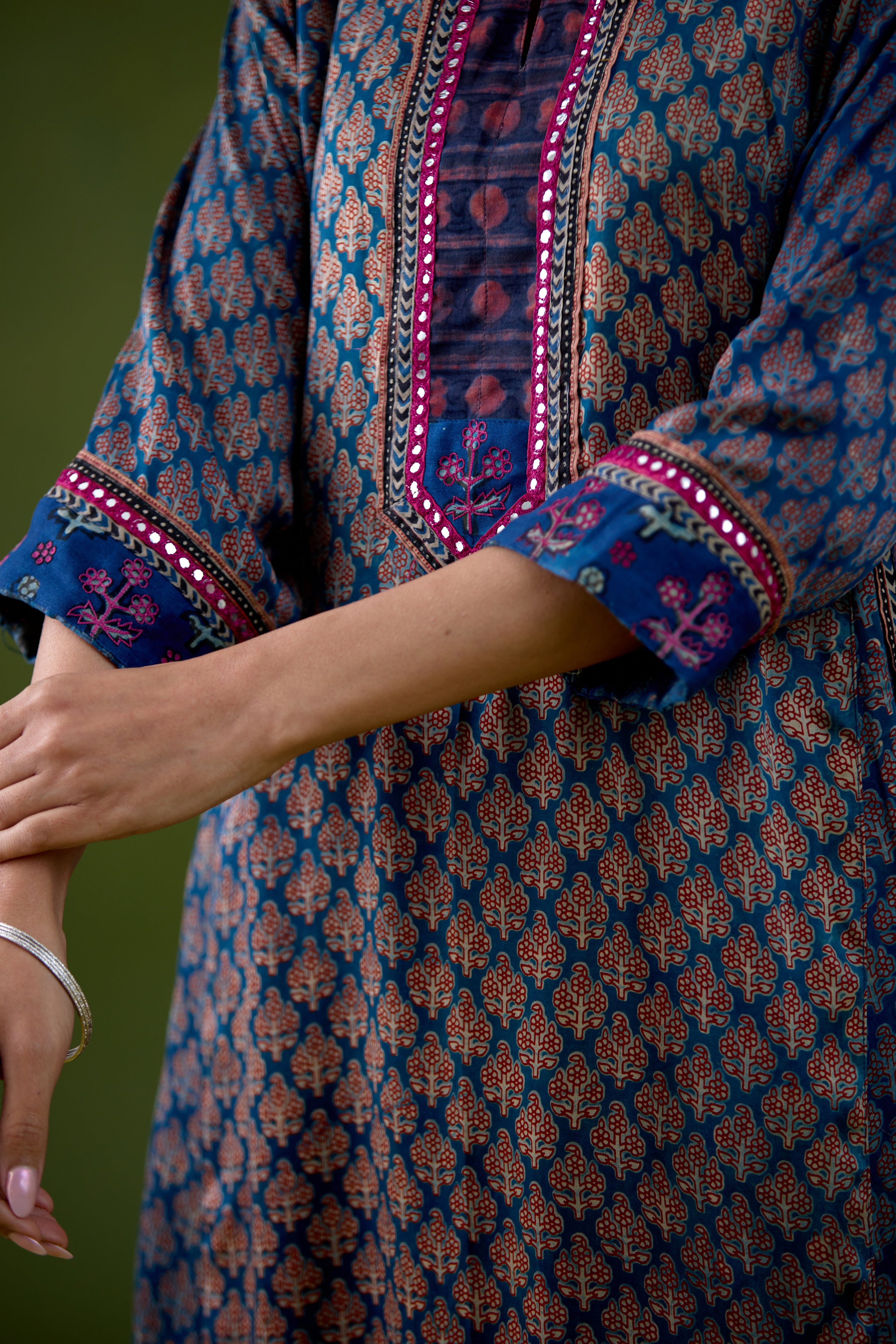 Anu Modal Silk Printed Kurta Blue Maroon