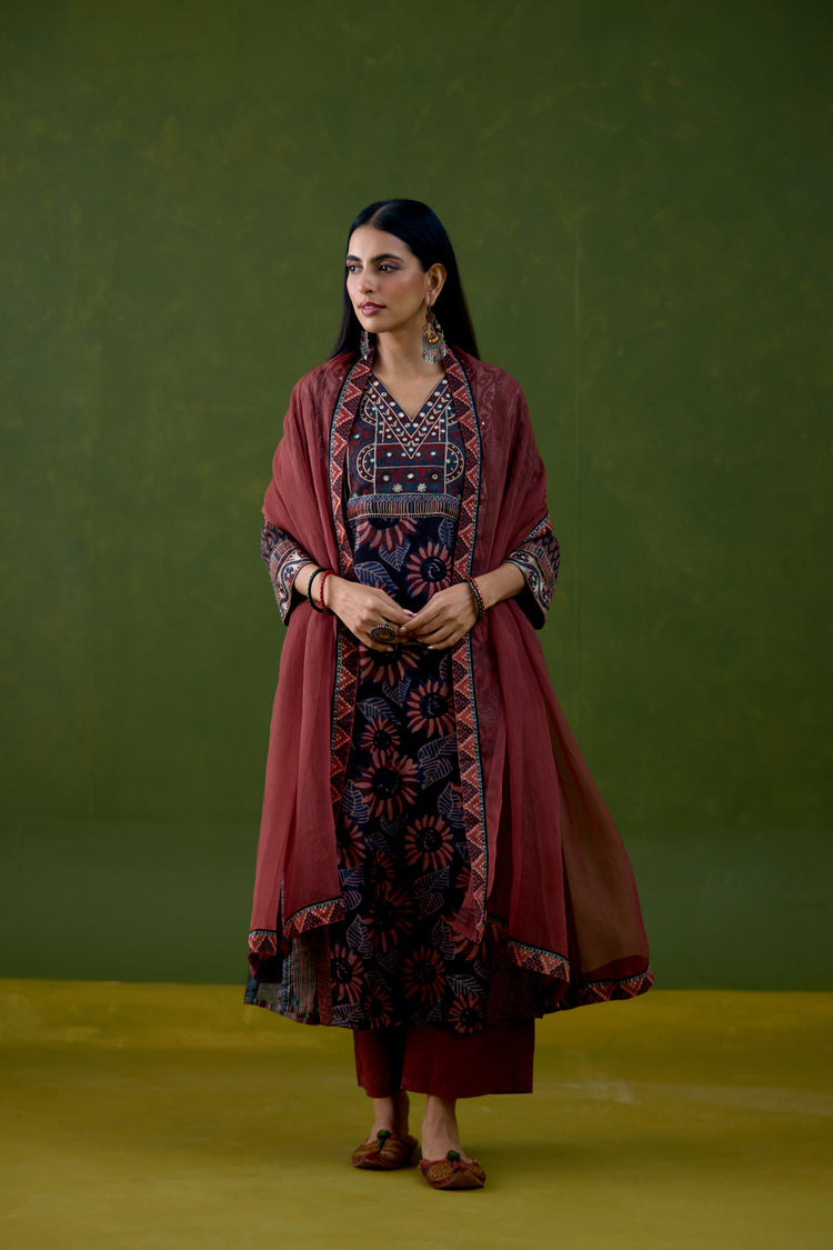 Medh Dupatta Dark Maroon