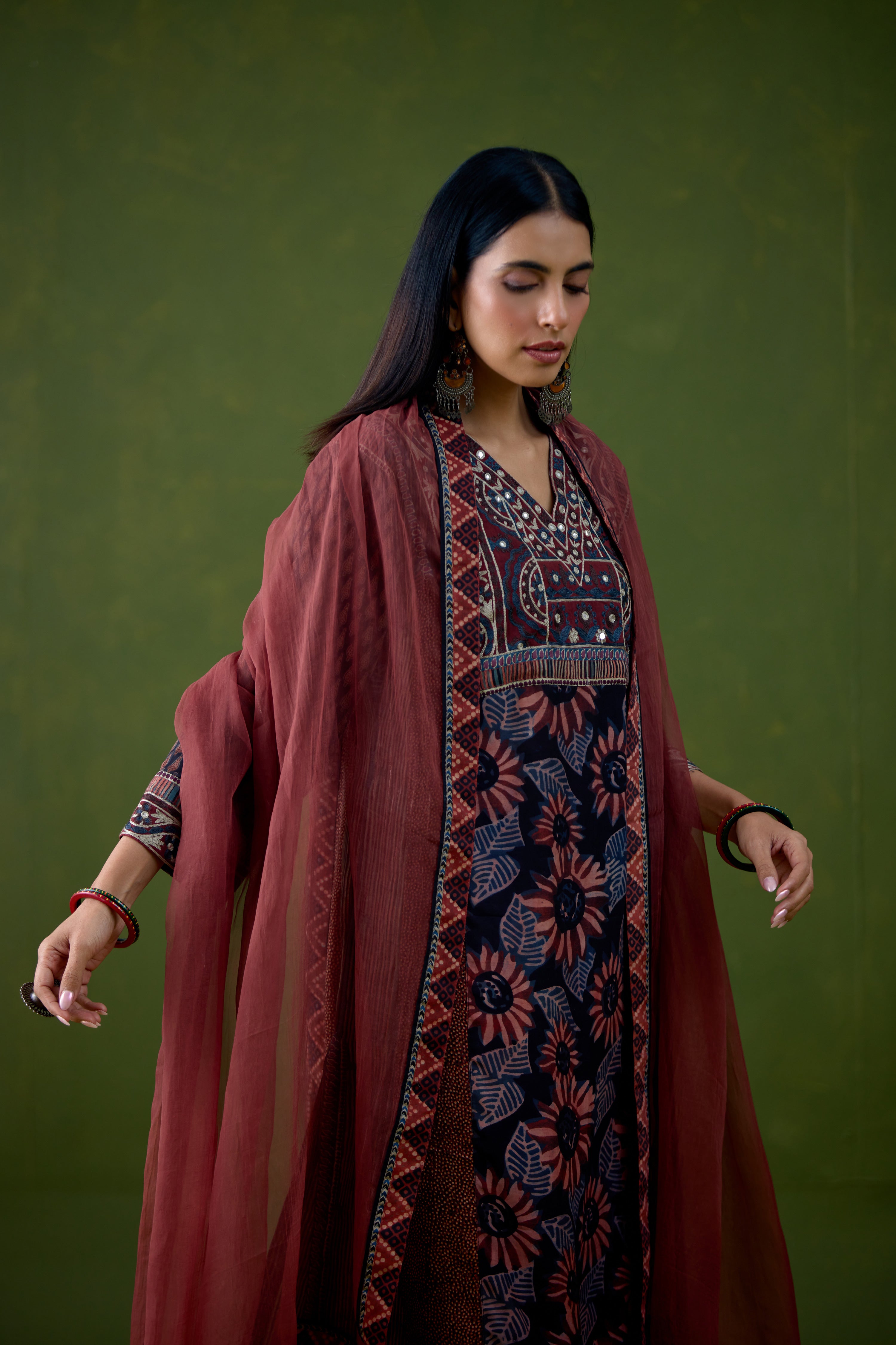 Medh Dupatta Dark Maroon