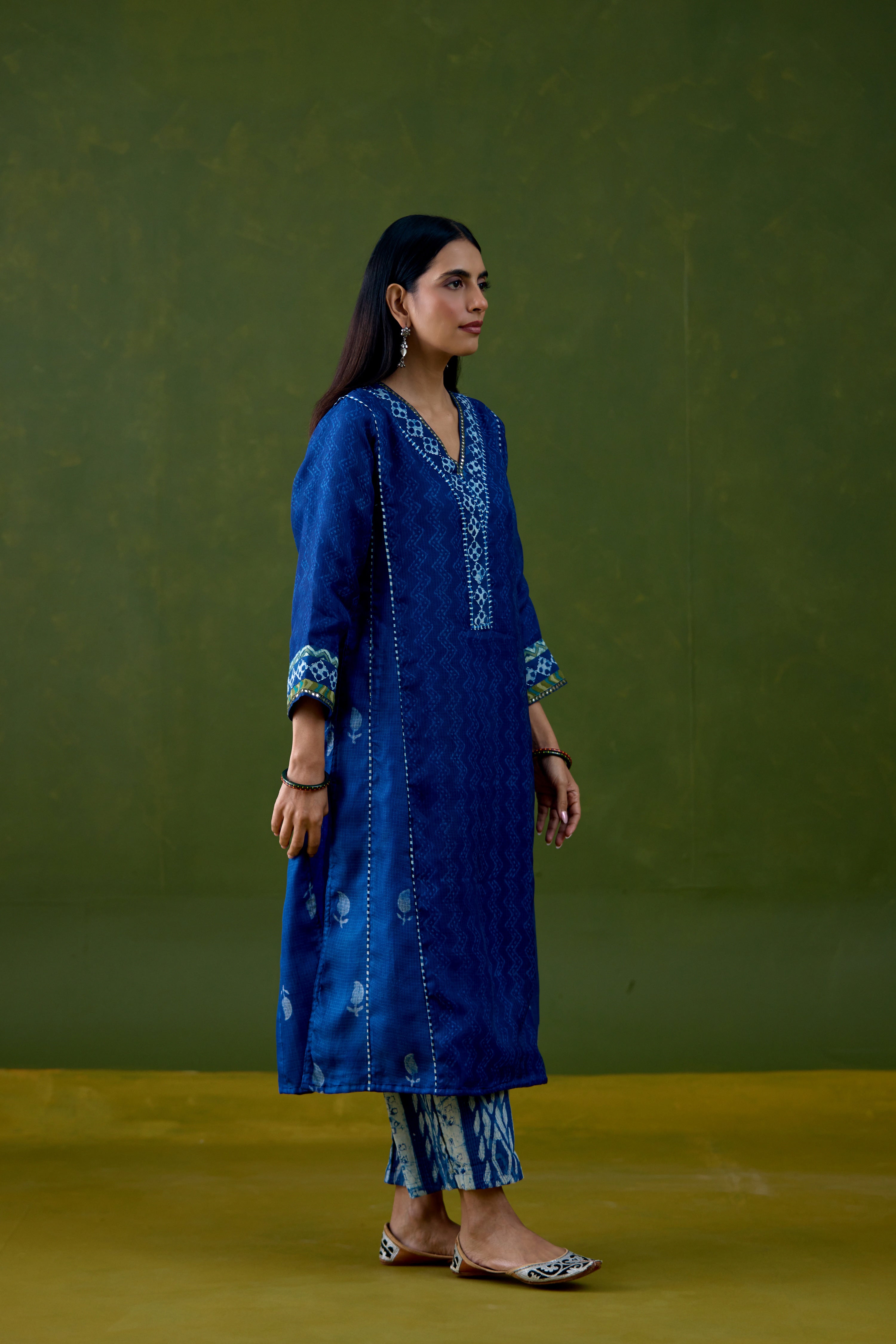 Tulsi Pant Dark Blue