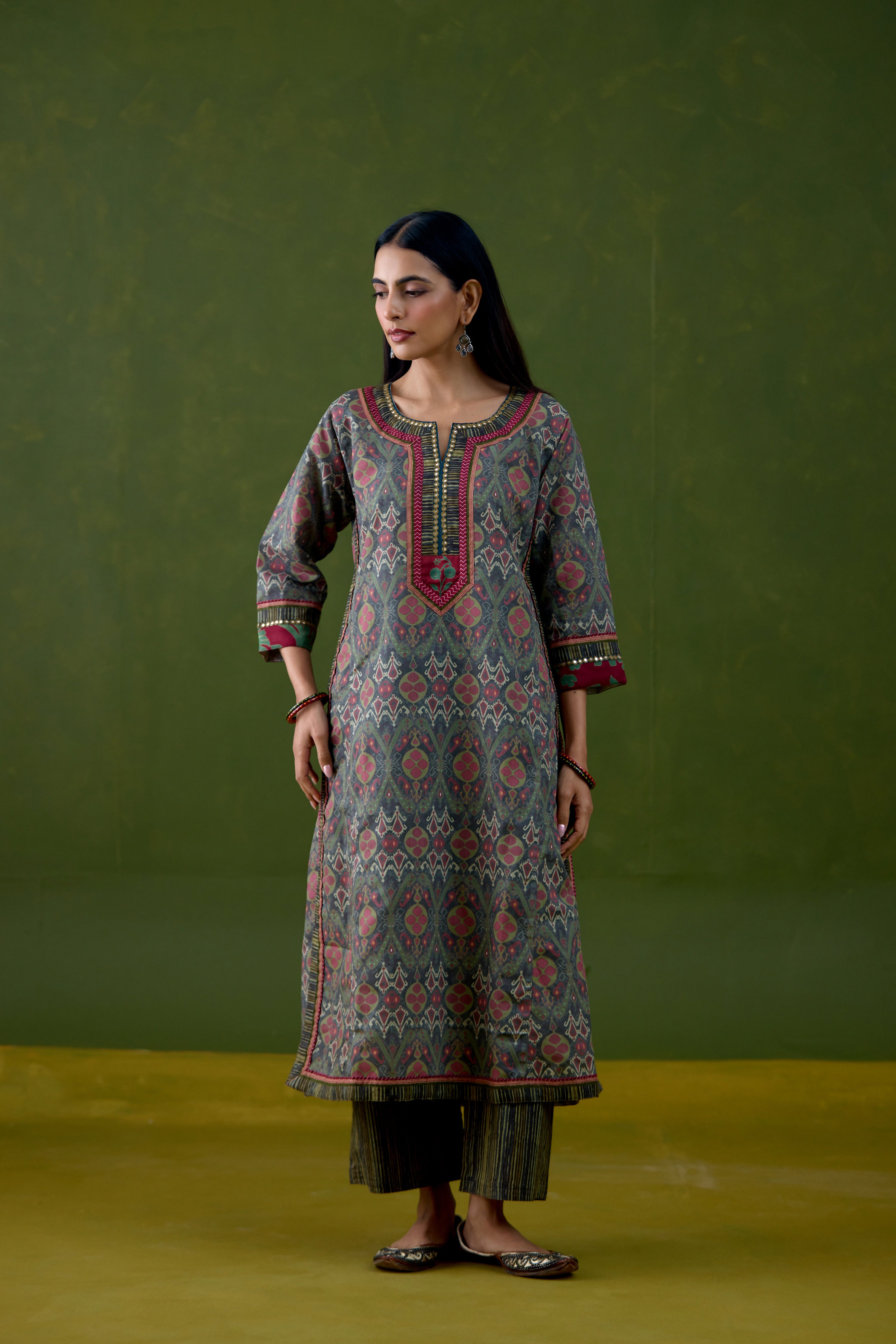 Anu Linen Printed Kurta Grey Pink