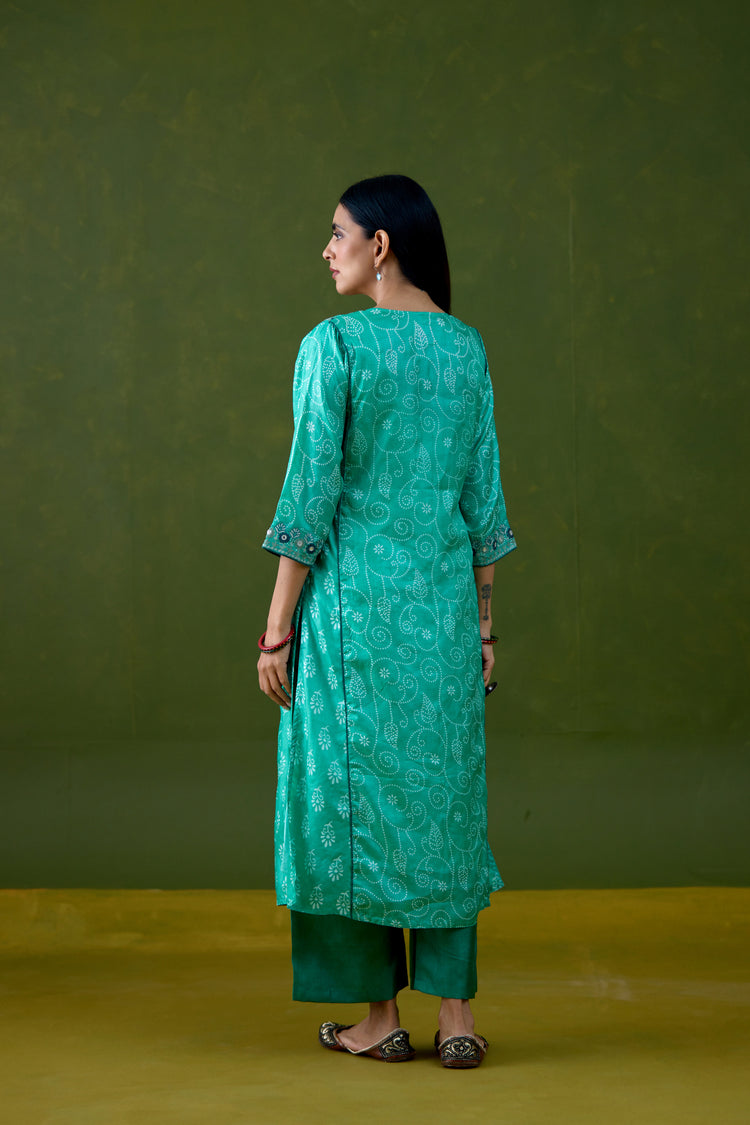 Dienne Tussar Silk Embroidered Kurta Sea Green
