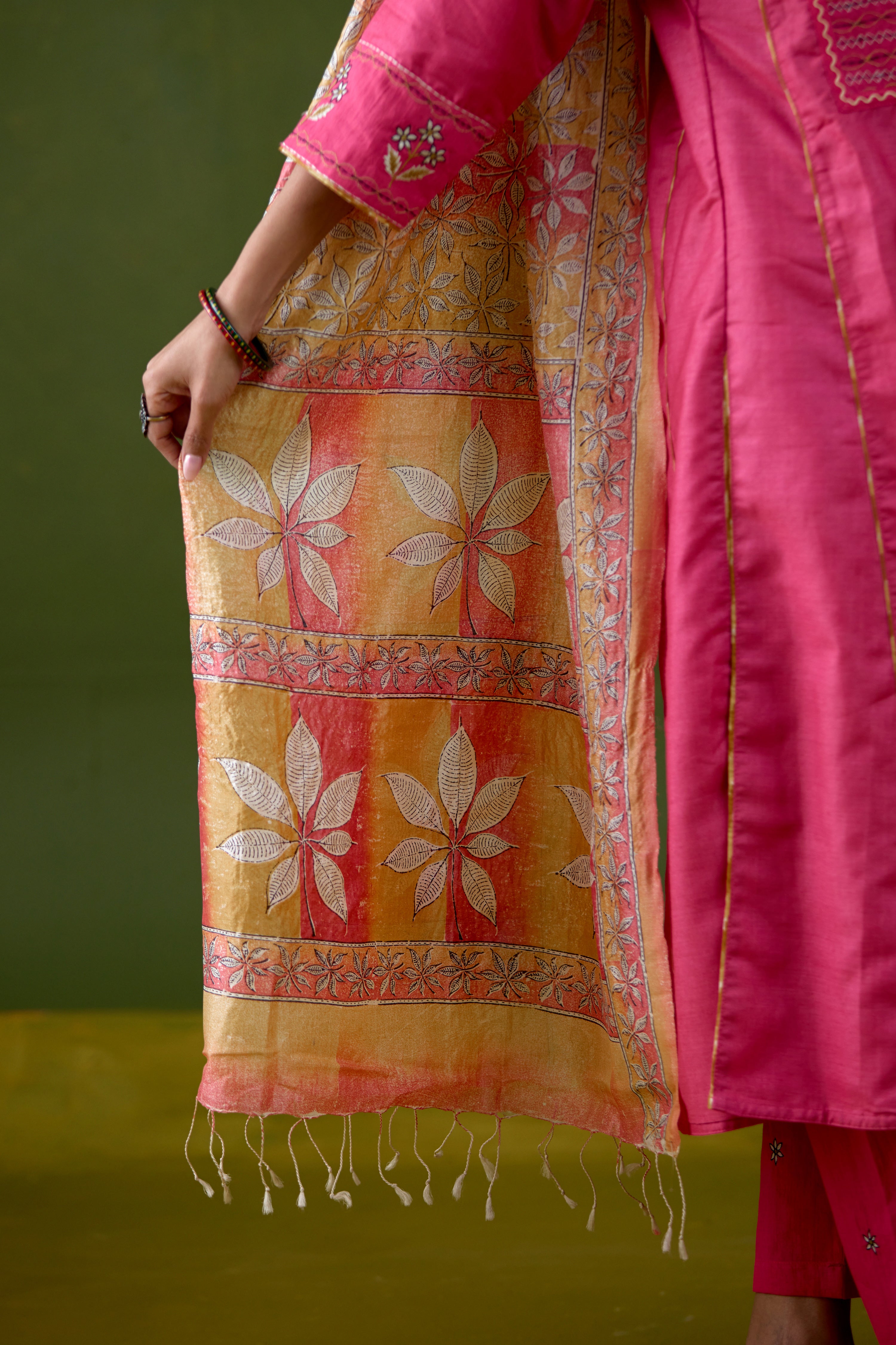 Dienne Dupatta Pink Yellow