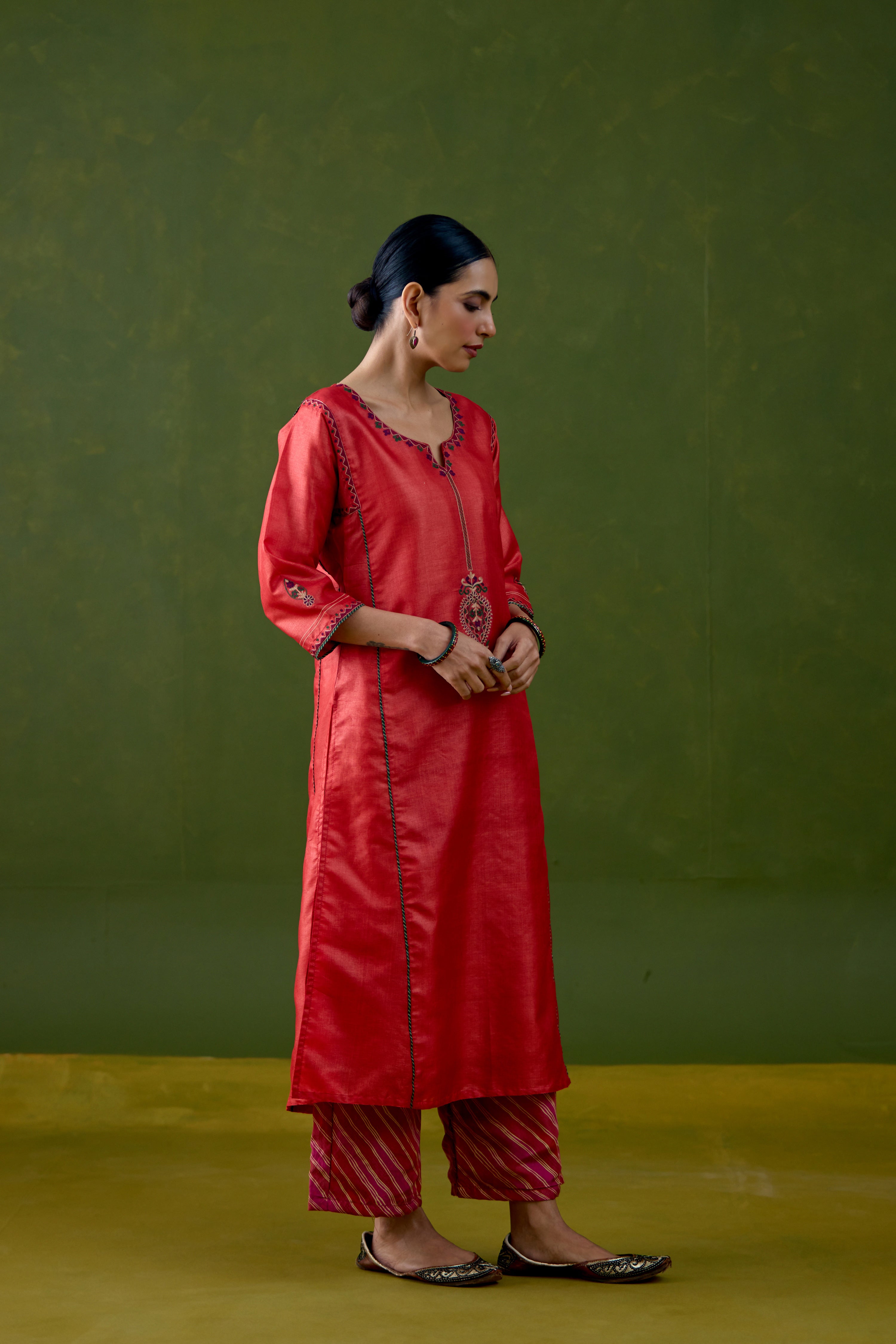 Dienne Tussar Silk Embroidered Kurta Orange