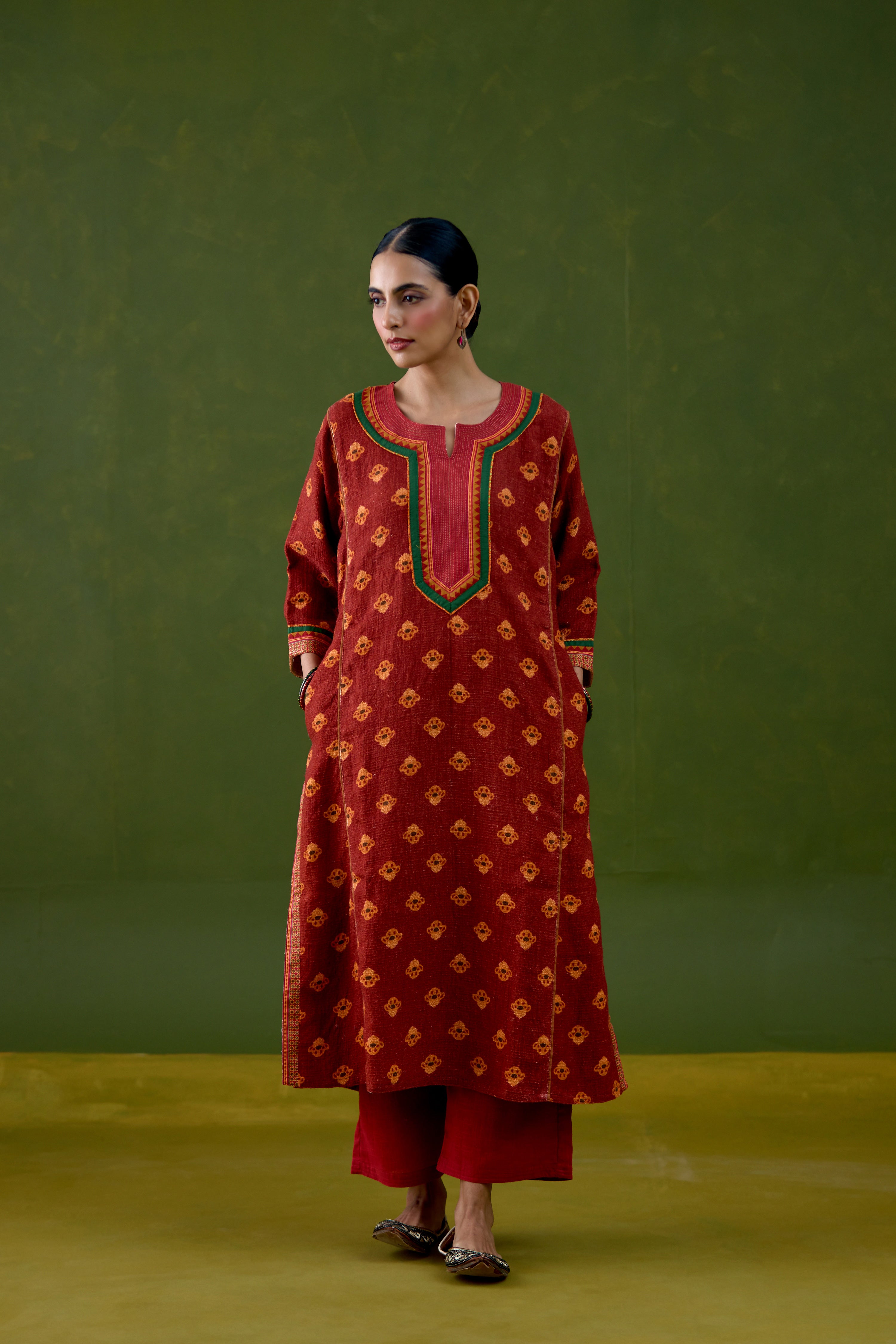 Rozana Thick Cotton Printed Kurta Red Orange