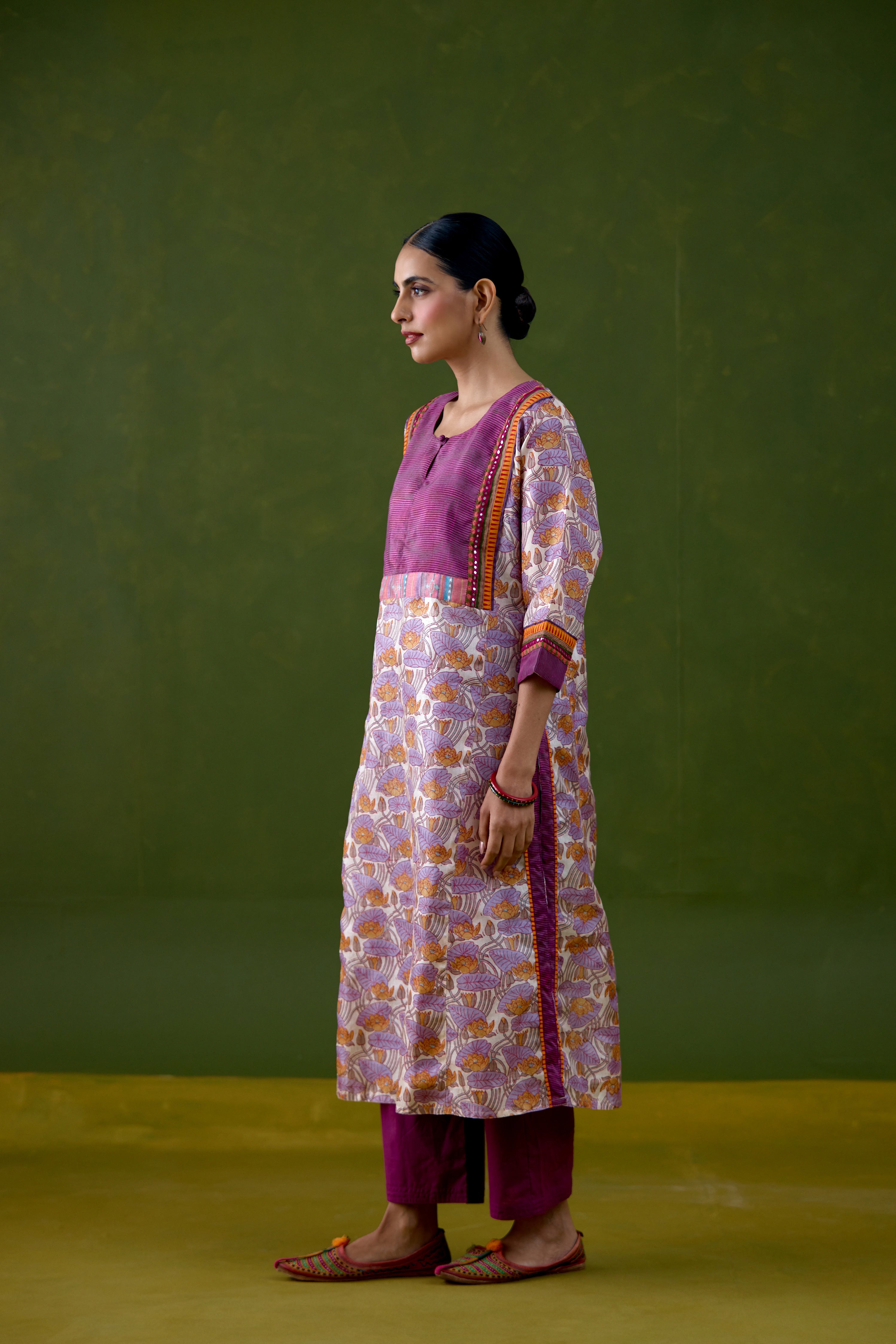 Rozana Tussar Silk Printed Kurta Off White Mauve