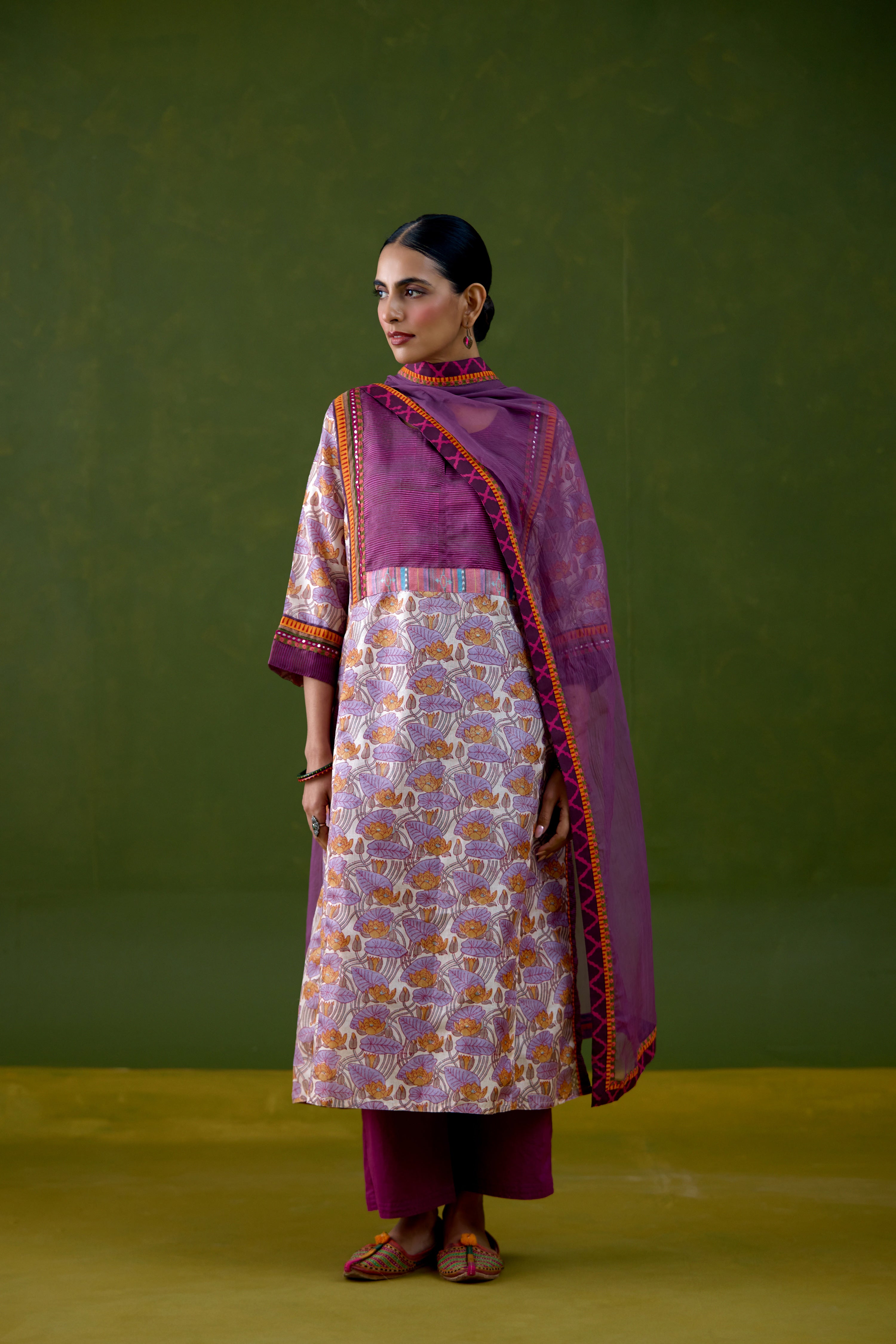 Rozana Tussar Silk Printed Kurta Off White Mauve