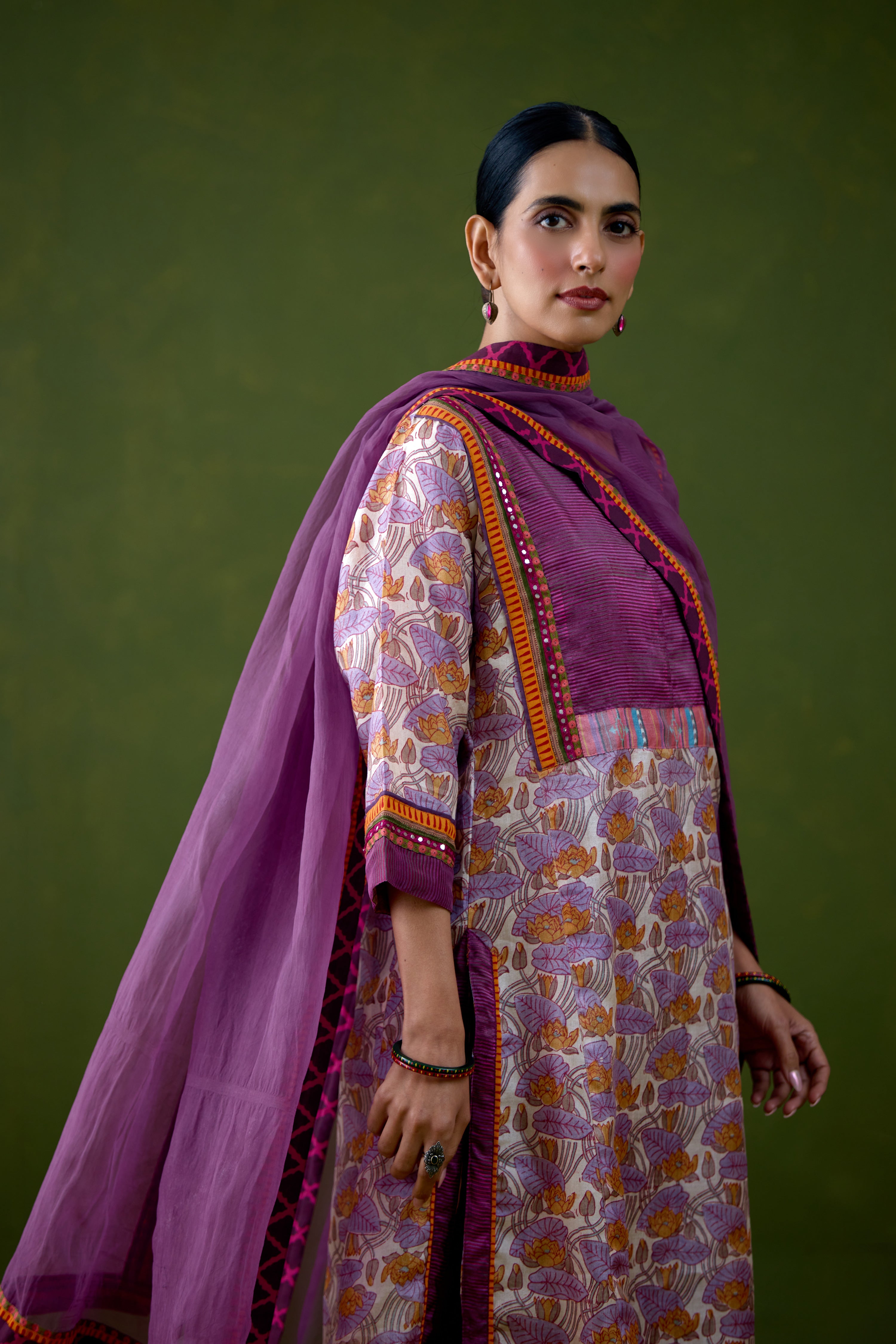 Medh Dupatta Mauve