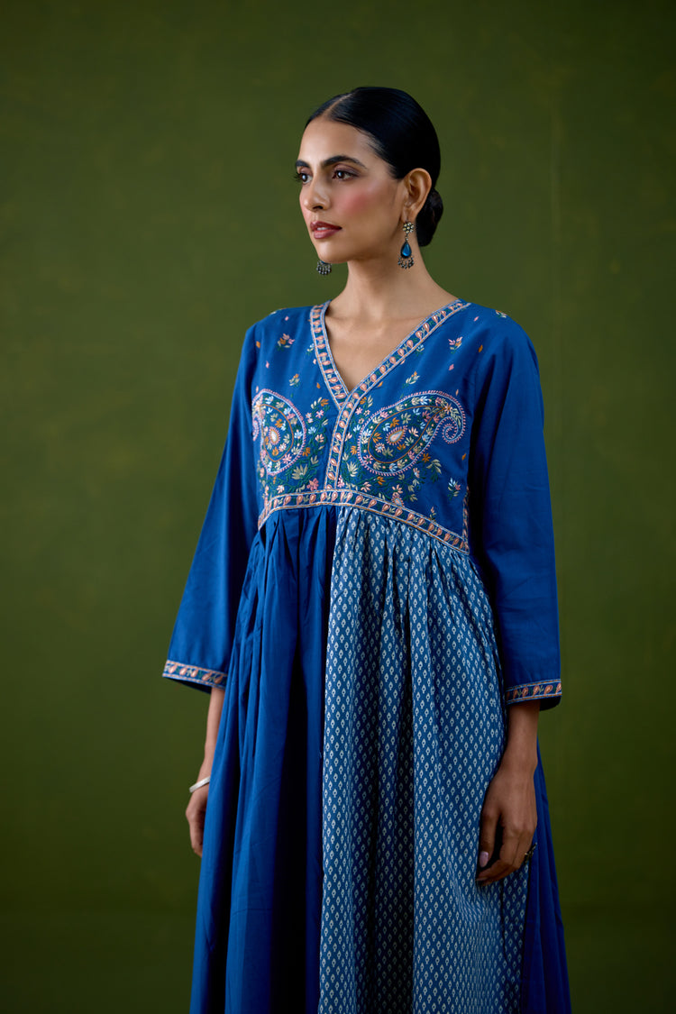 Soha Cotton Embroidered Kurta Blue (Set Of 3)