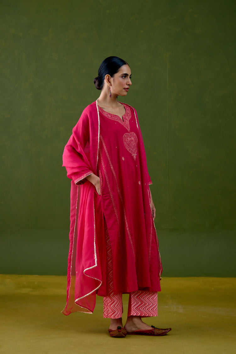 Tulsi Dupatta Pink
