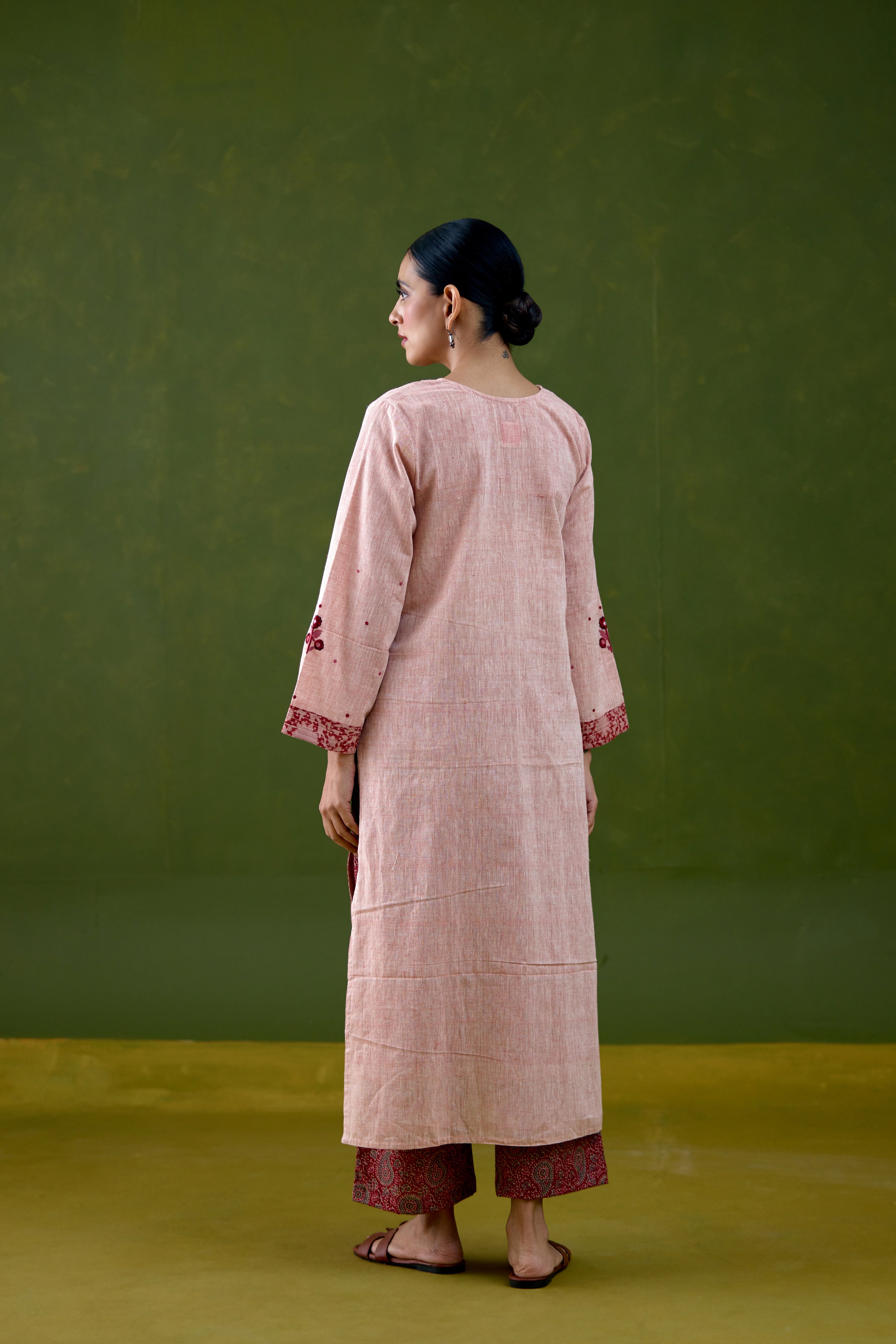 Reva Embroidered Malkha Handwoven Co-ord Set Light Pink