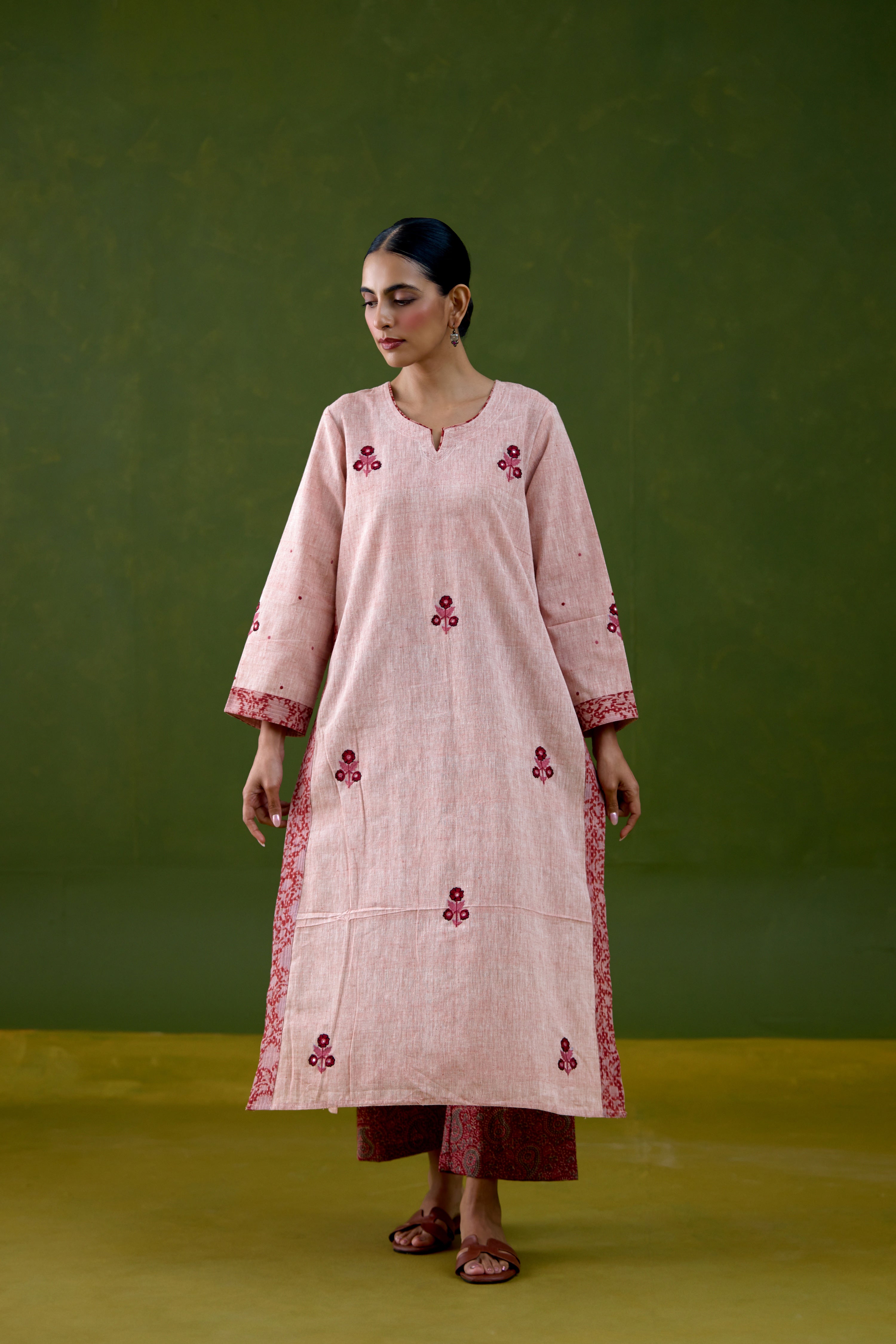 Reva Embroidered Malkha Handwoven Co-ord Set Light Pink
