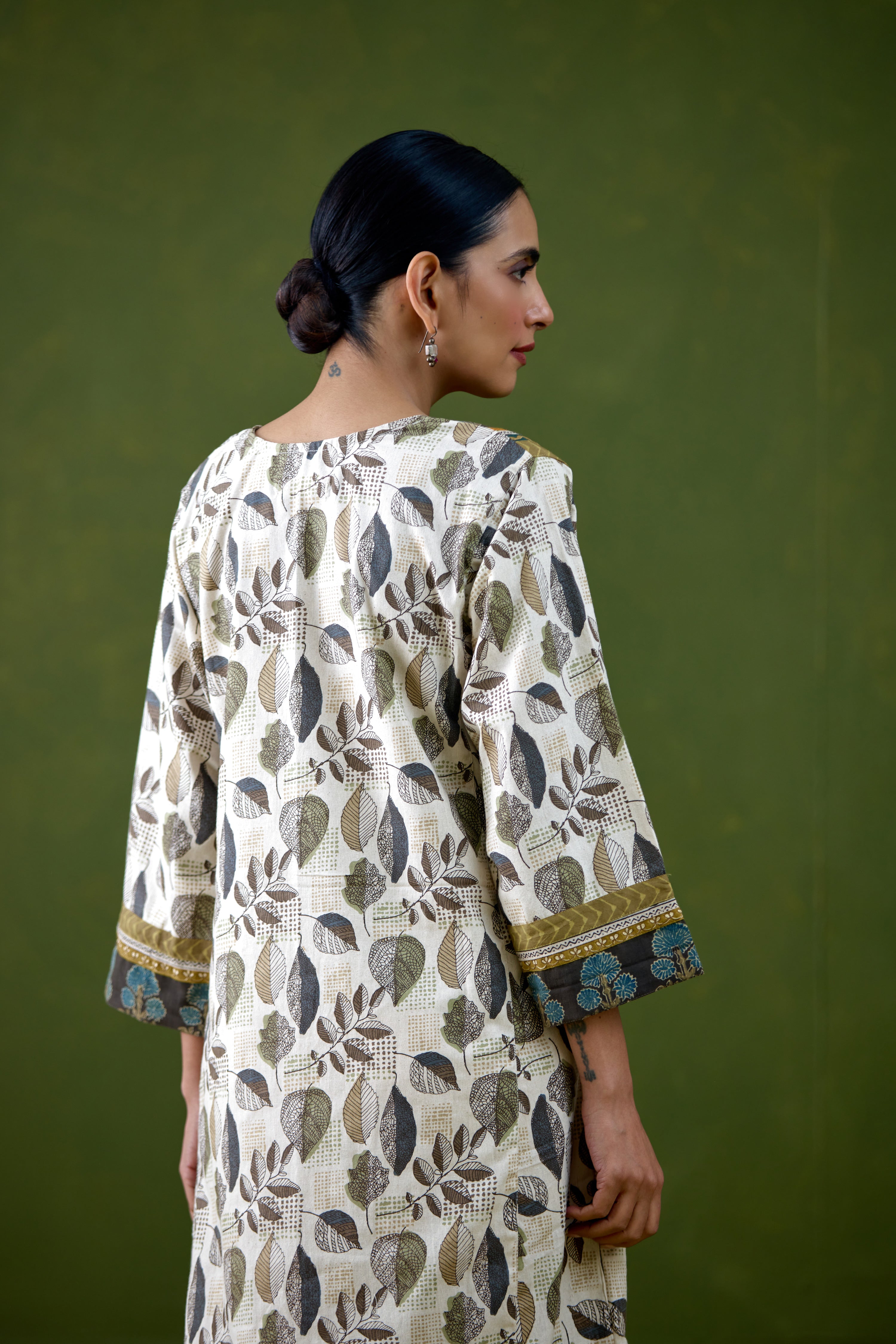 Rozana Cotton Slub Printed Caftan Off White Grey