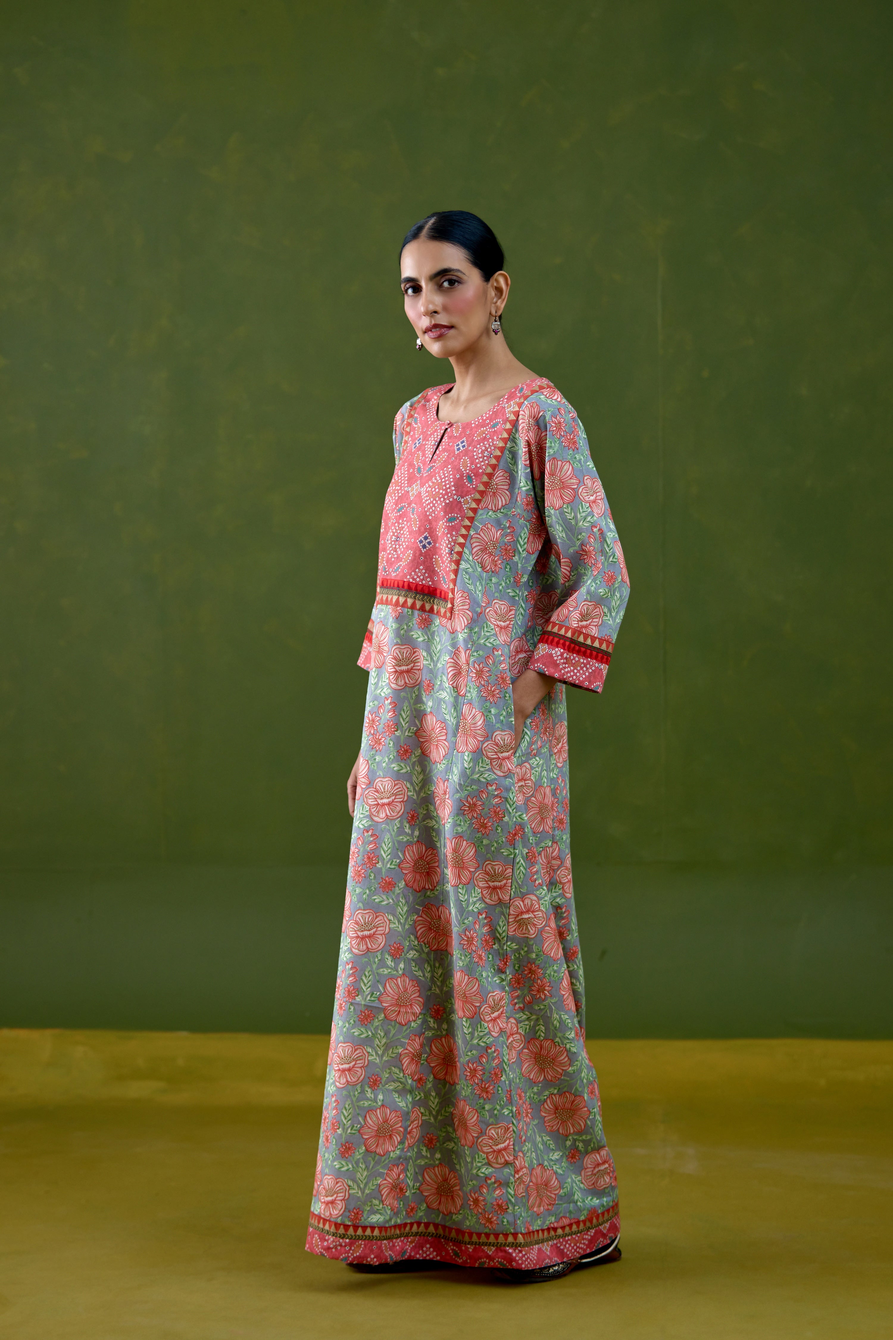 Rozana Cotton Slub Printed Caftan Grey Peach
