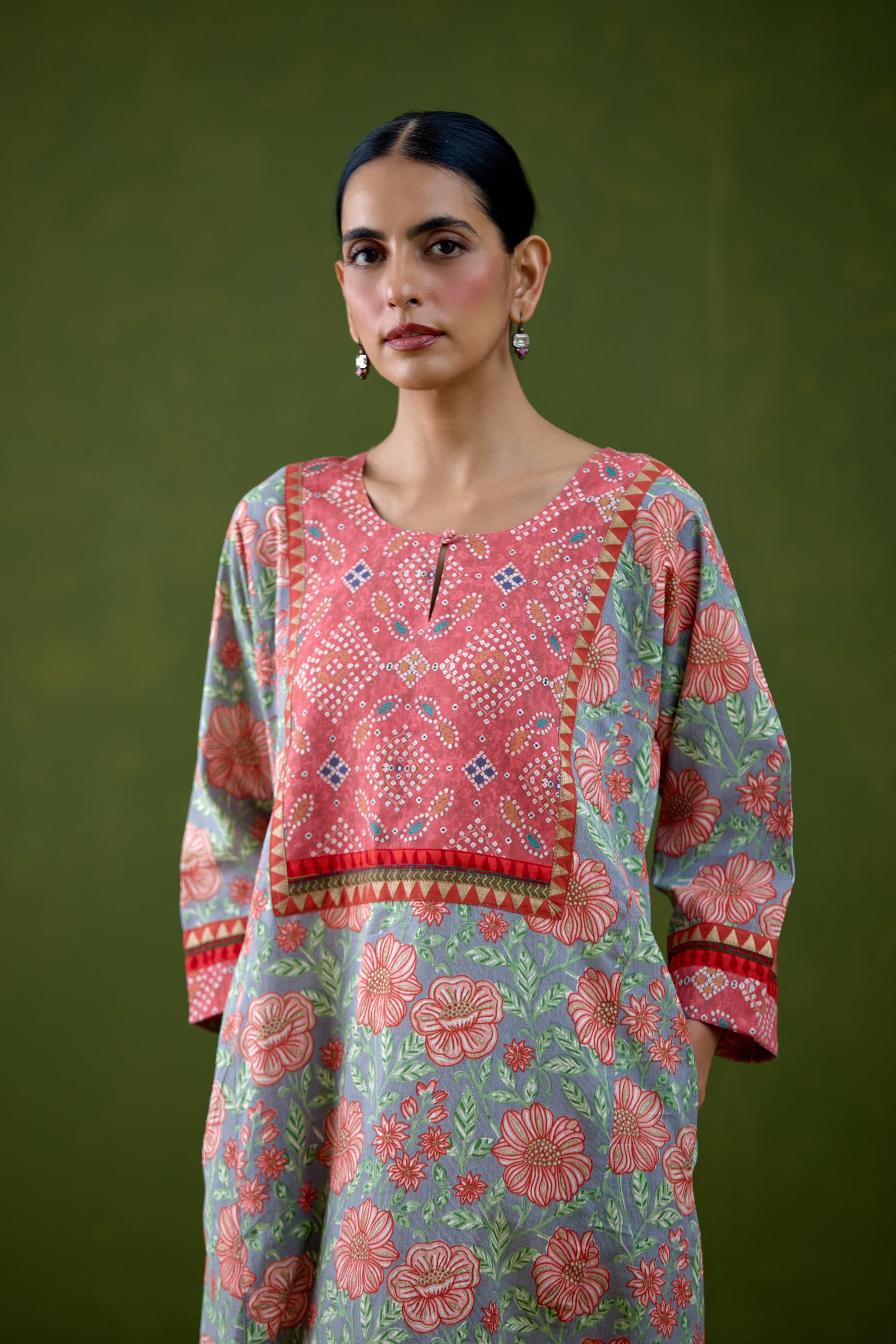 Rozana Cotton Slub Printed Caftan Grey Peach