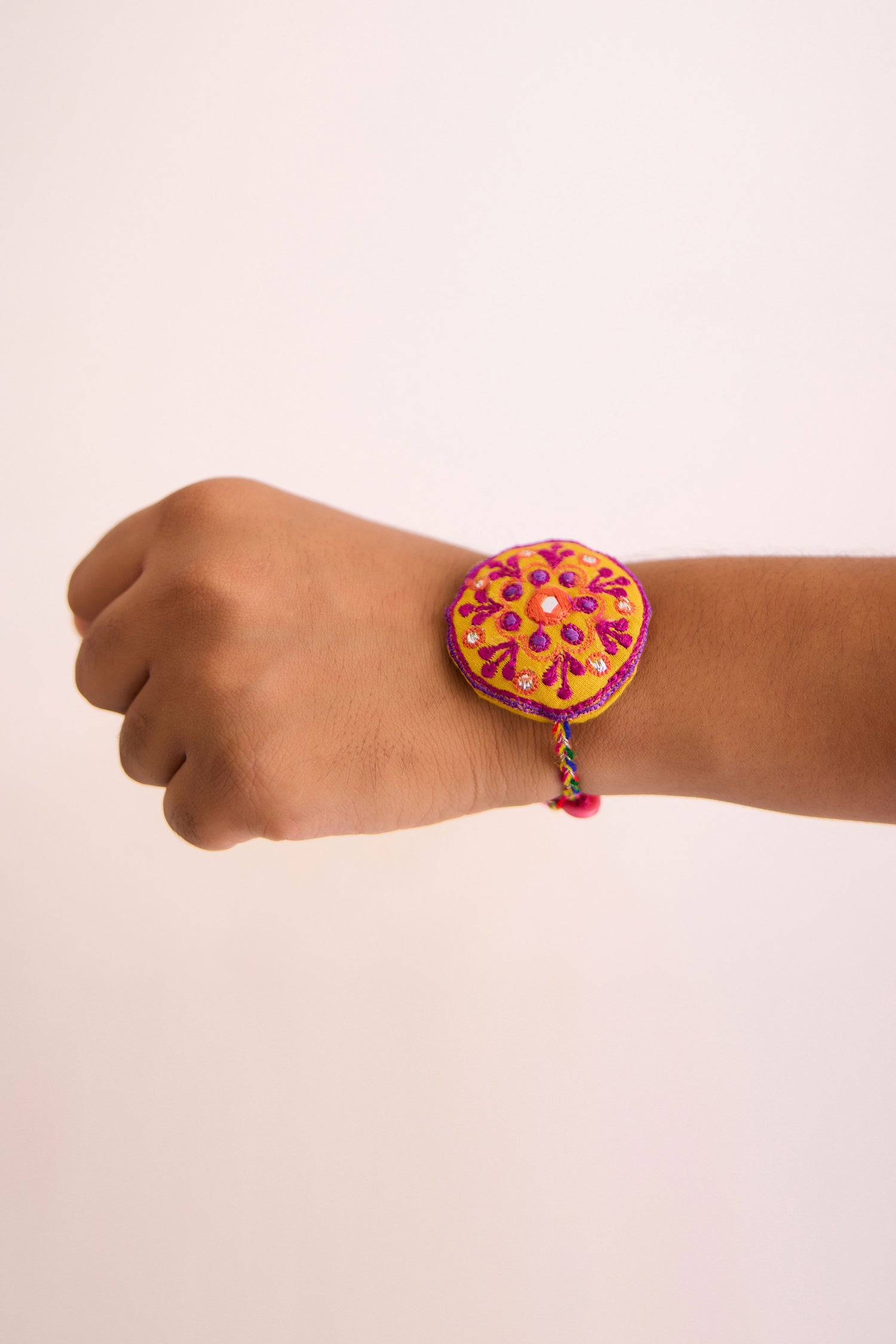 Rakhis