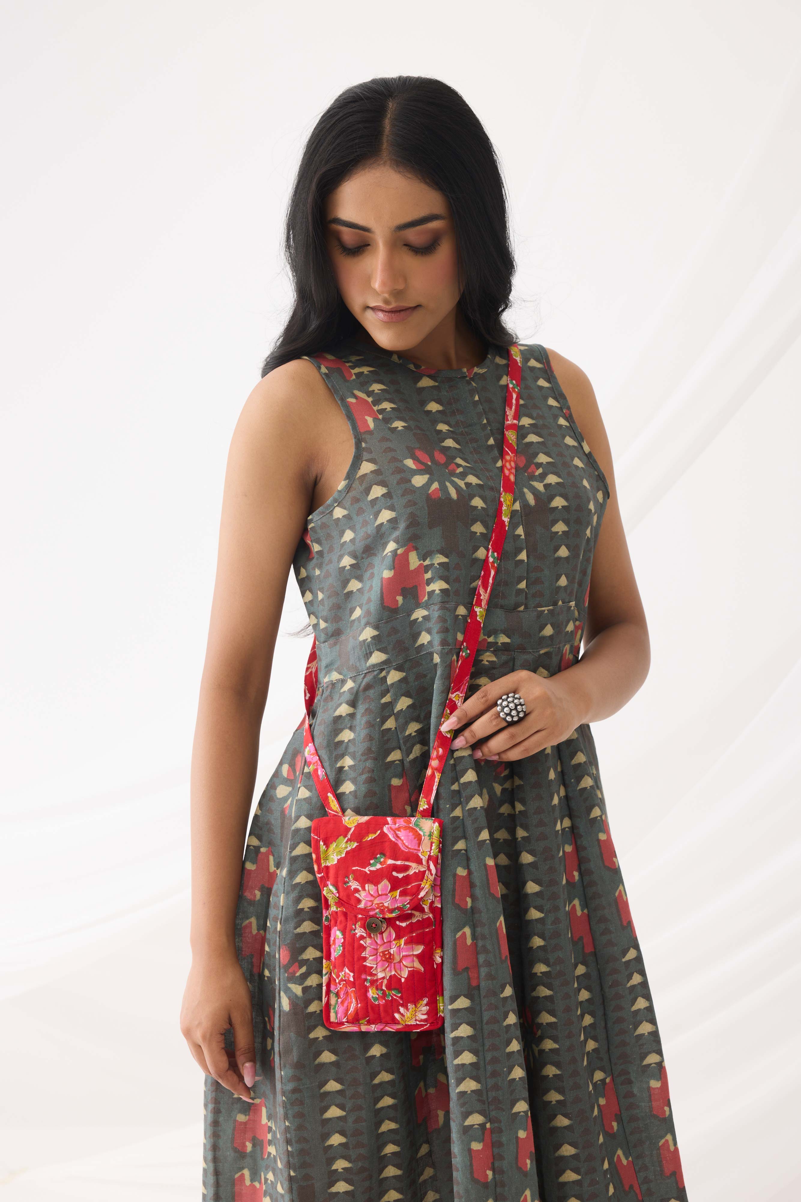 Mobile Pouch Red Green (9967446032683)