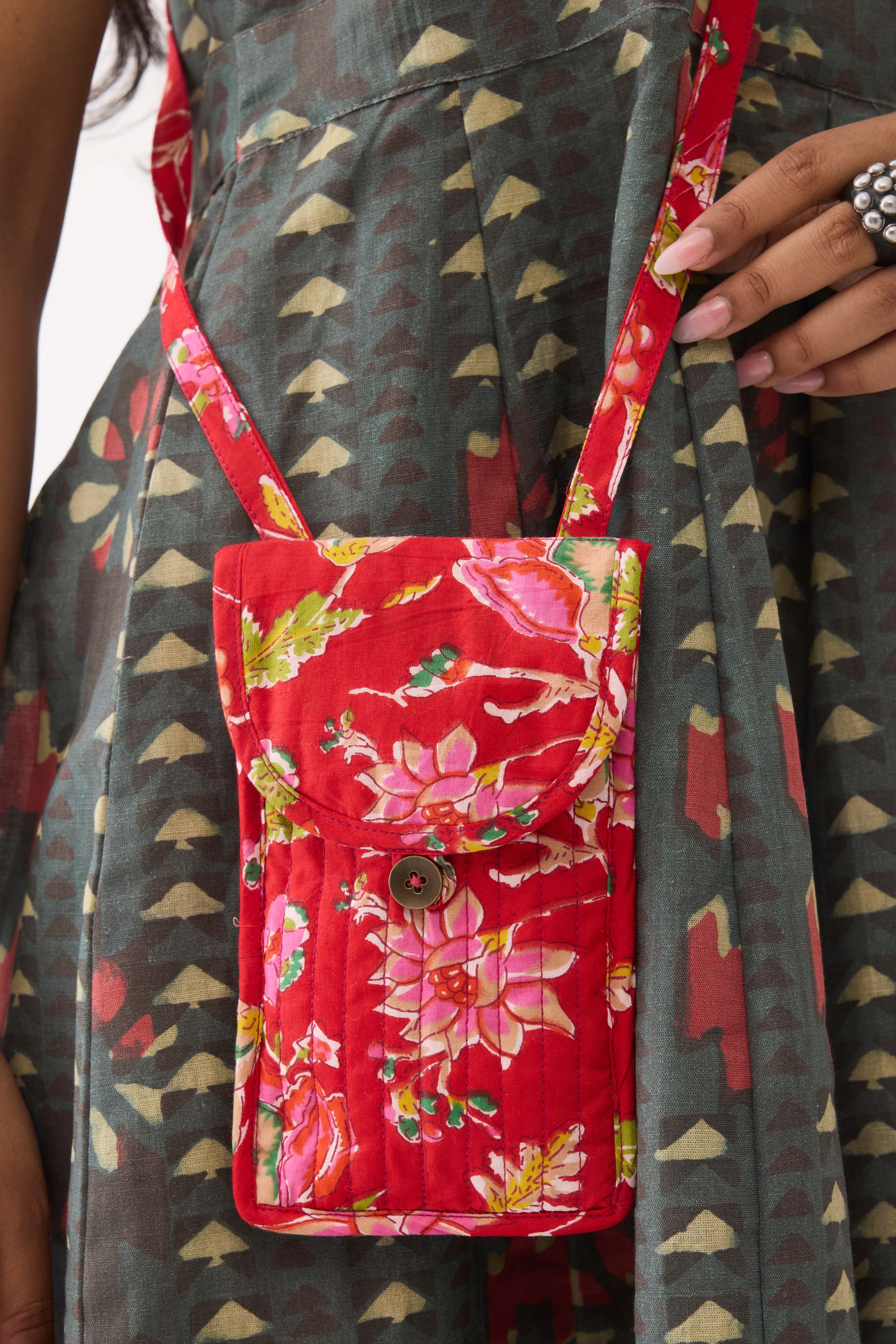 Mobile Pouch Red Green (9967446032683)