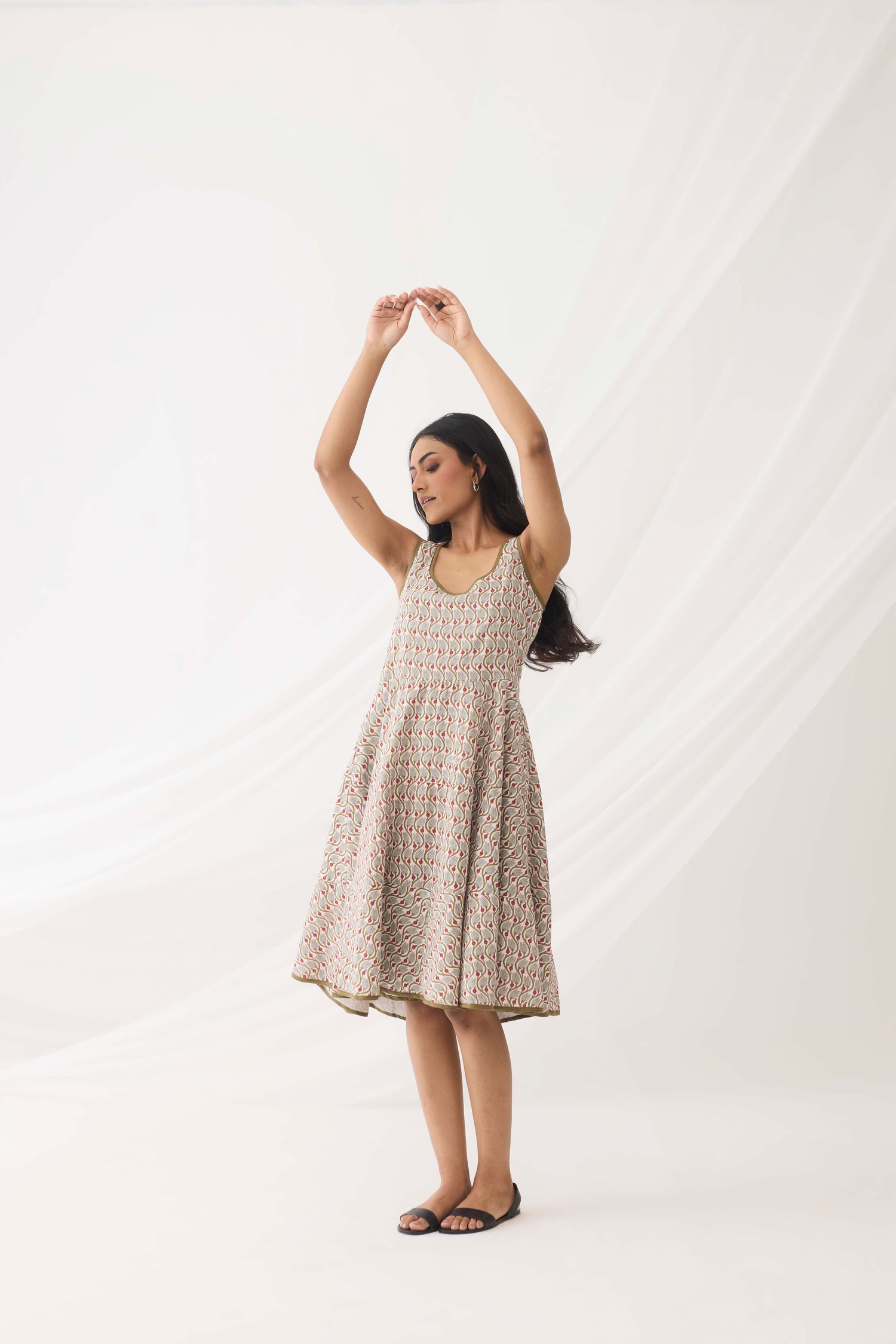 Breazy Dress White Green (9964417057067)