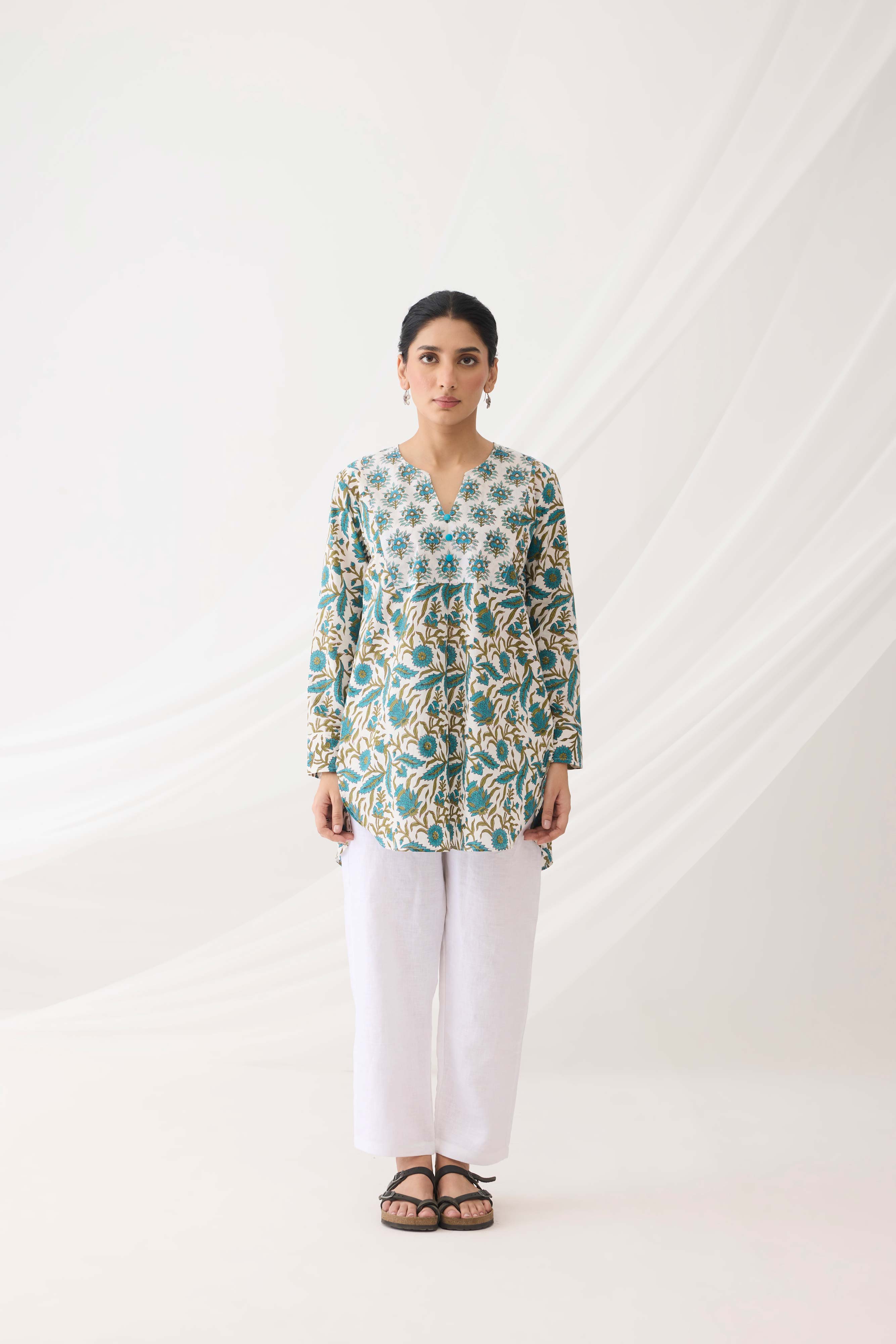 Surya Top White Blue (9964415680811)