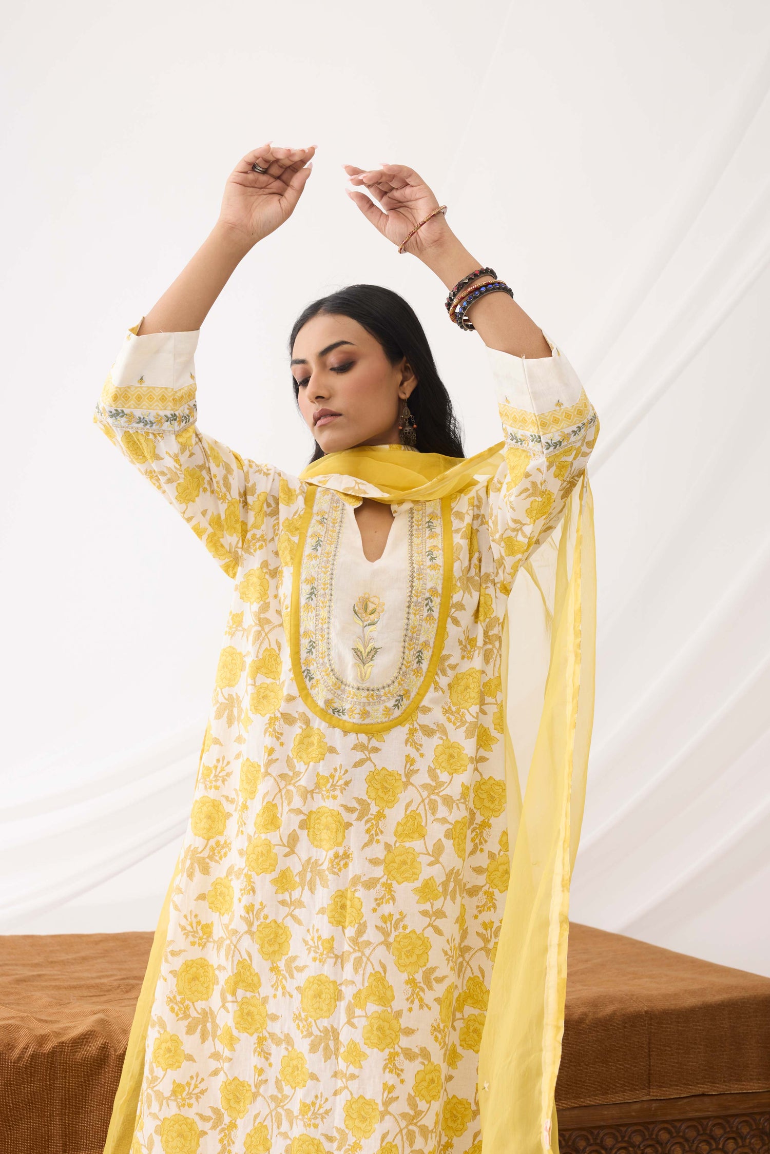 Meher Kurta White Yellow (9963676795179)