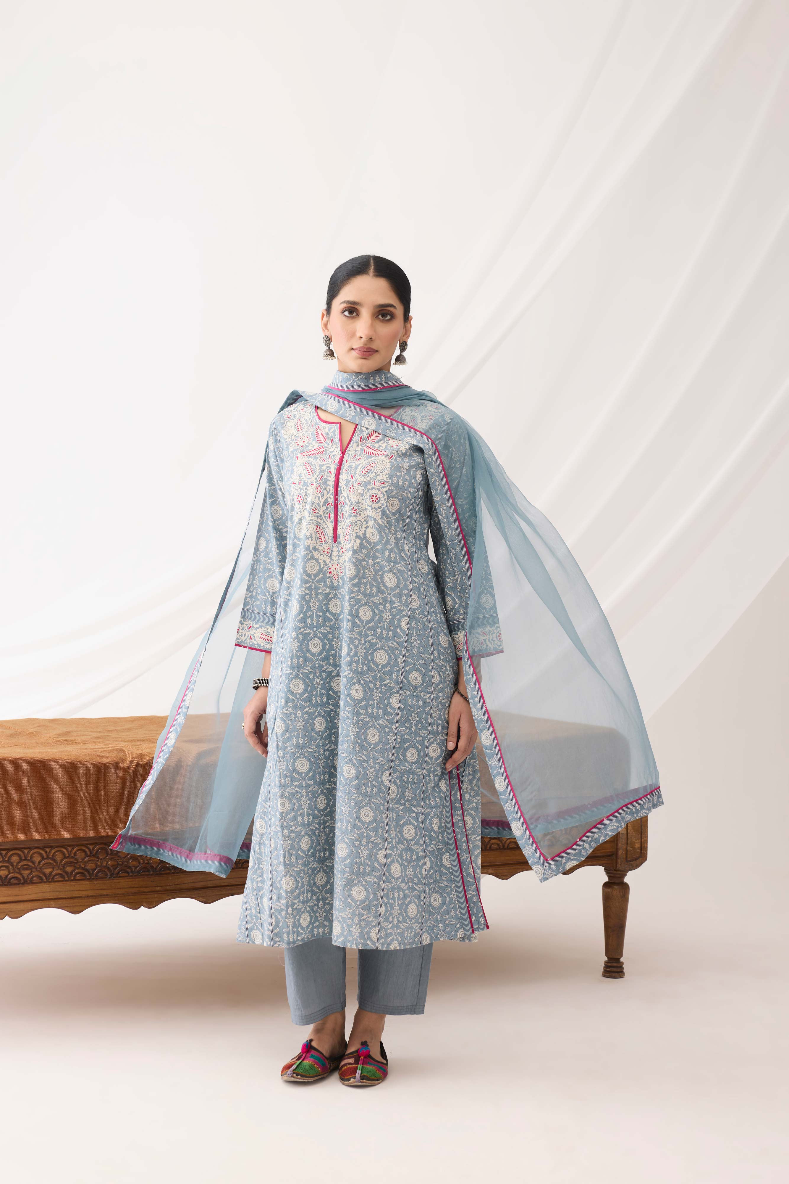 Medh Dupatta Light Grey (9964273172779)