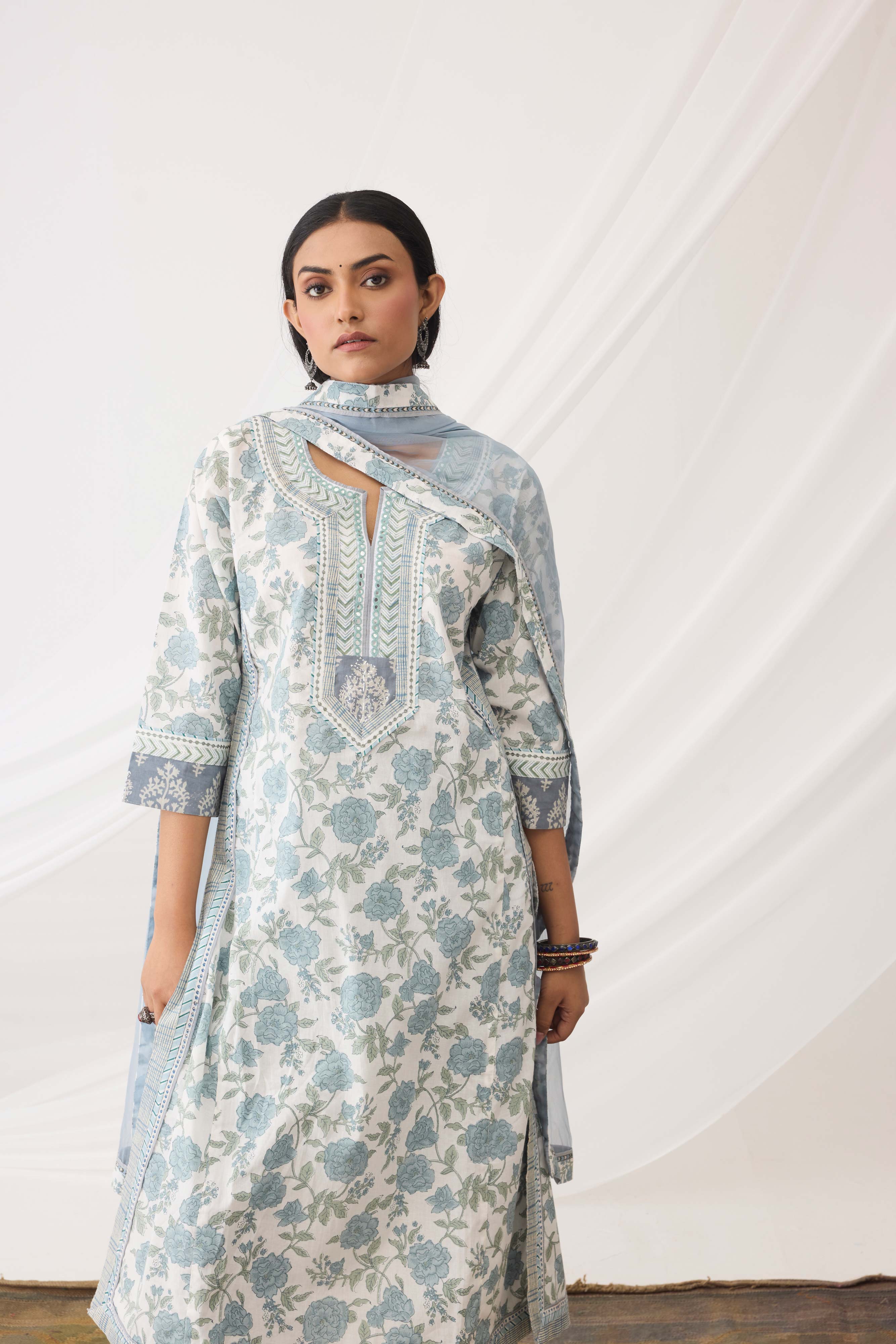 Medh Dupatta Grey (9965374112043)