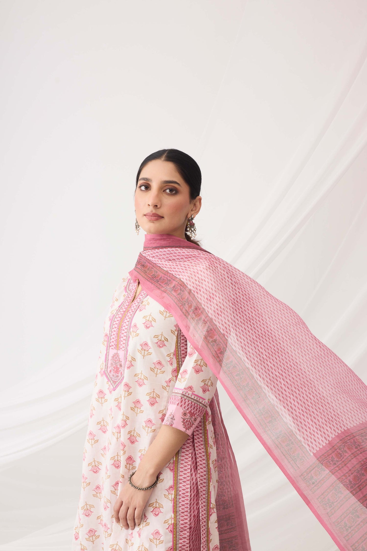 Printed  Dupatta Light Pink (9967430369579)