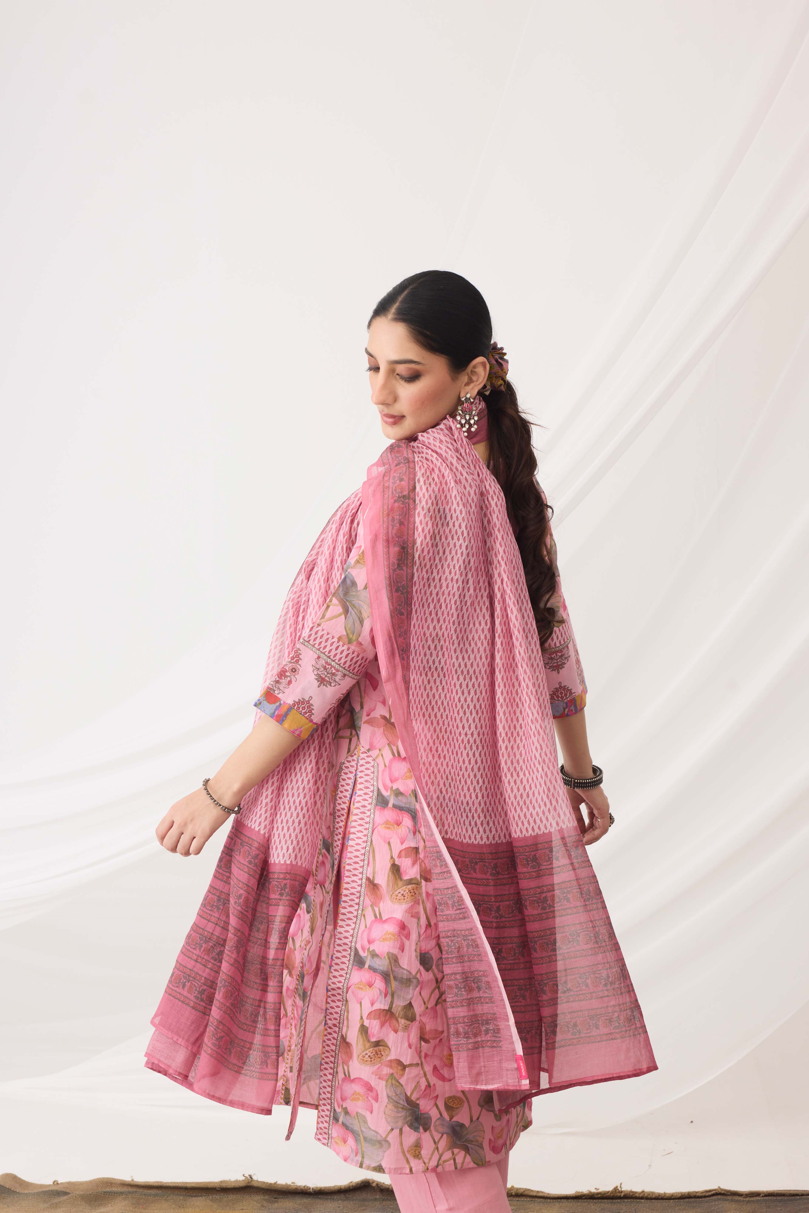 Printed Dupatta Light  Pink (9966447886635)