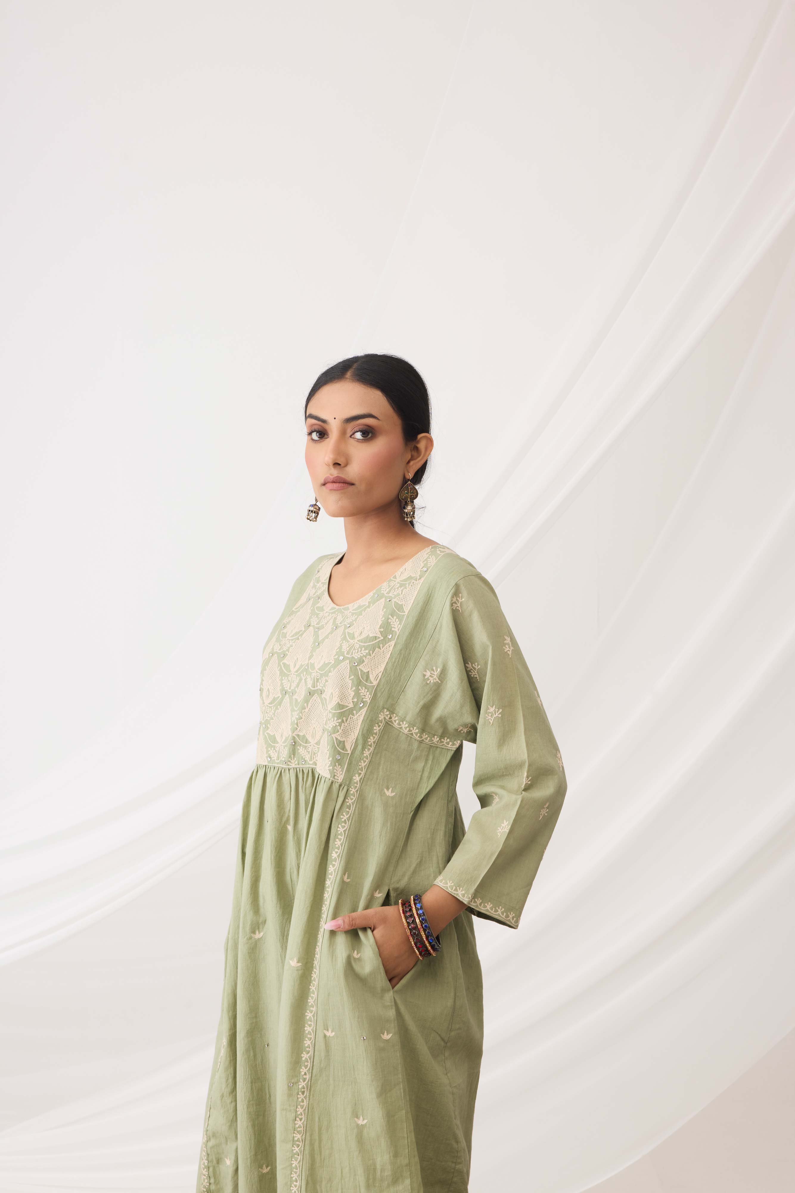 Meera Kurta Pista Green (9963482906923)