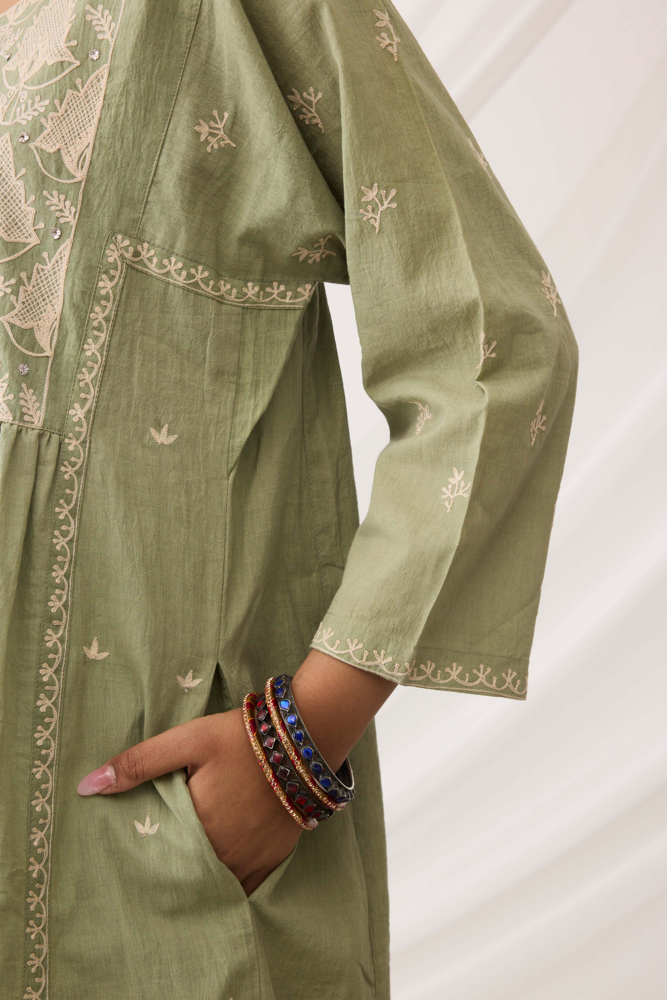 Meera Kurta Pista Green (9963482906923)