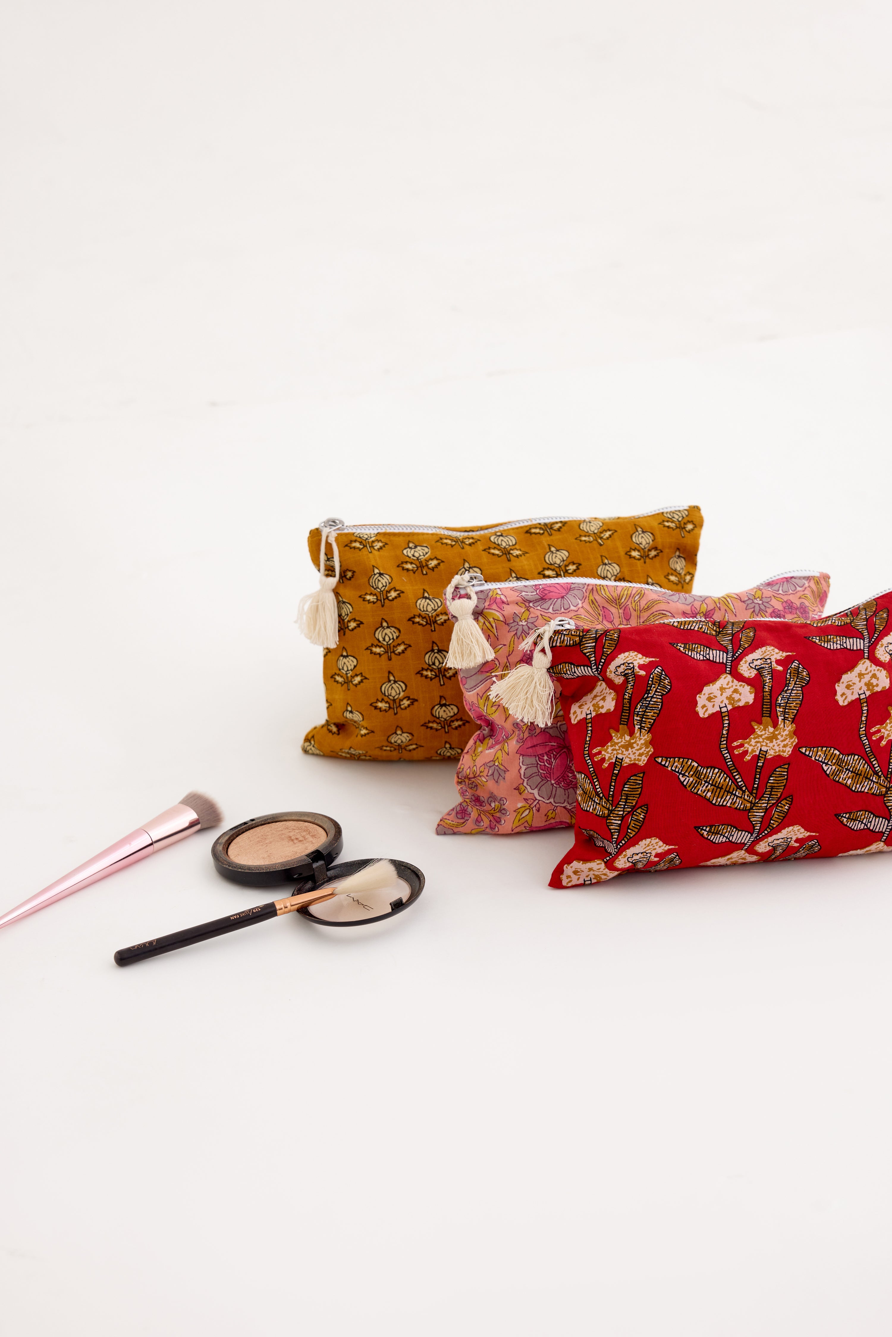 Utility Pouch Printed Red (10040359452971)