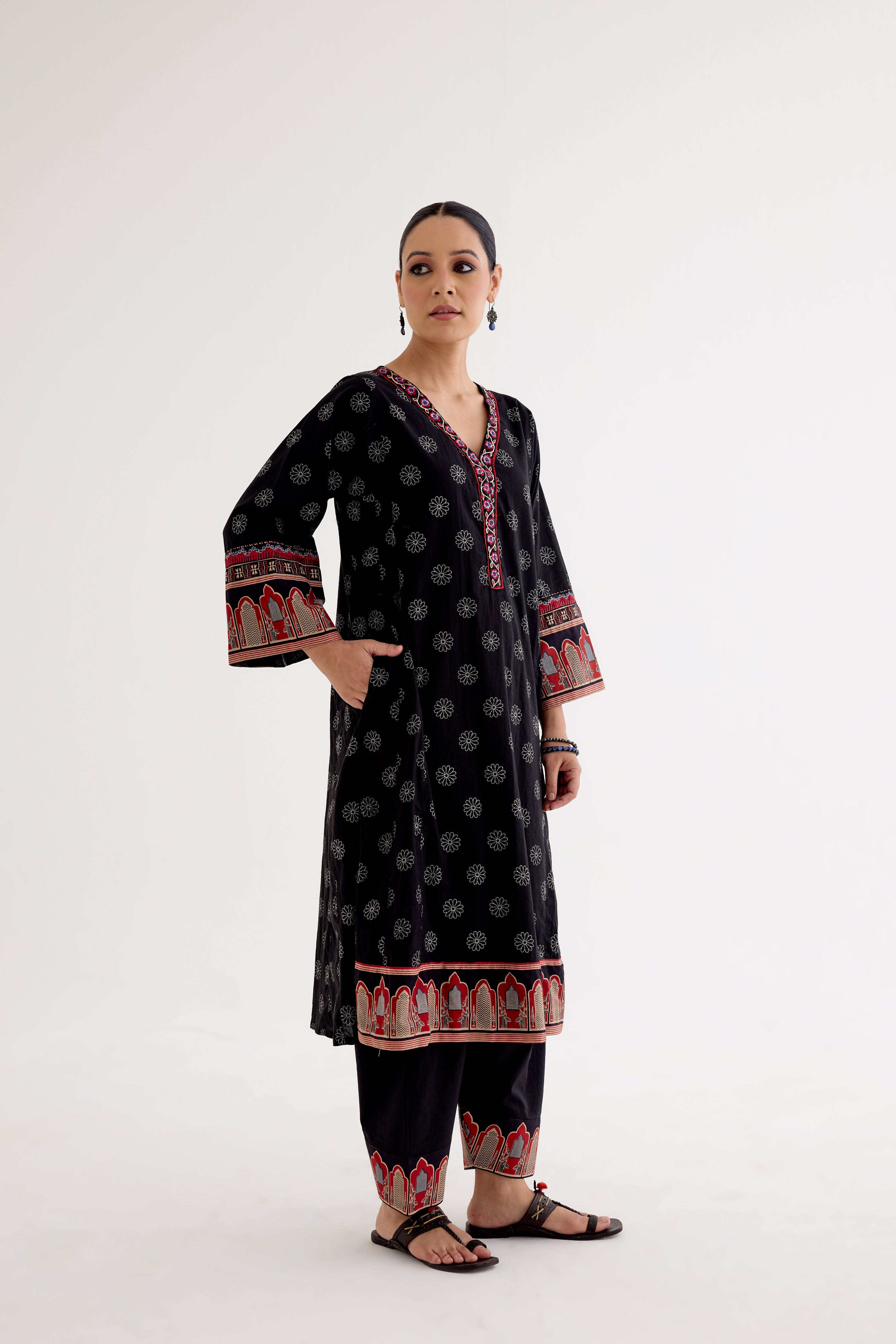 Phiran Farshi Salwar Black (10040143905067)