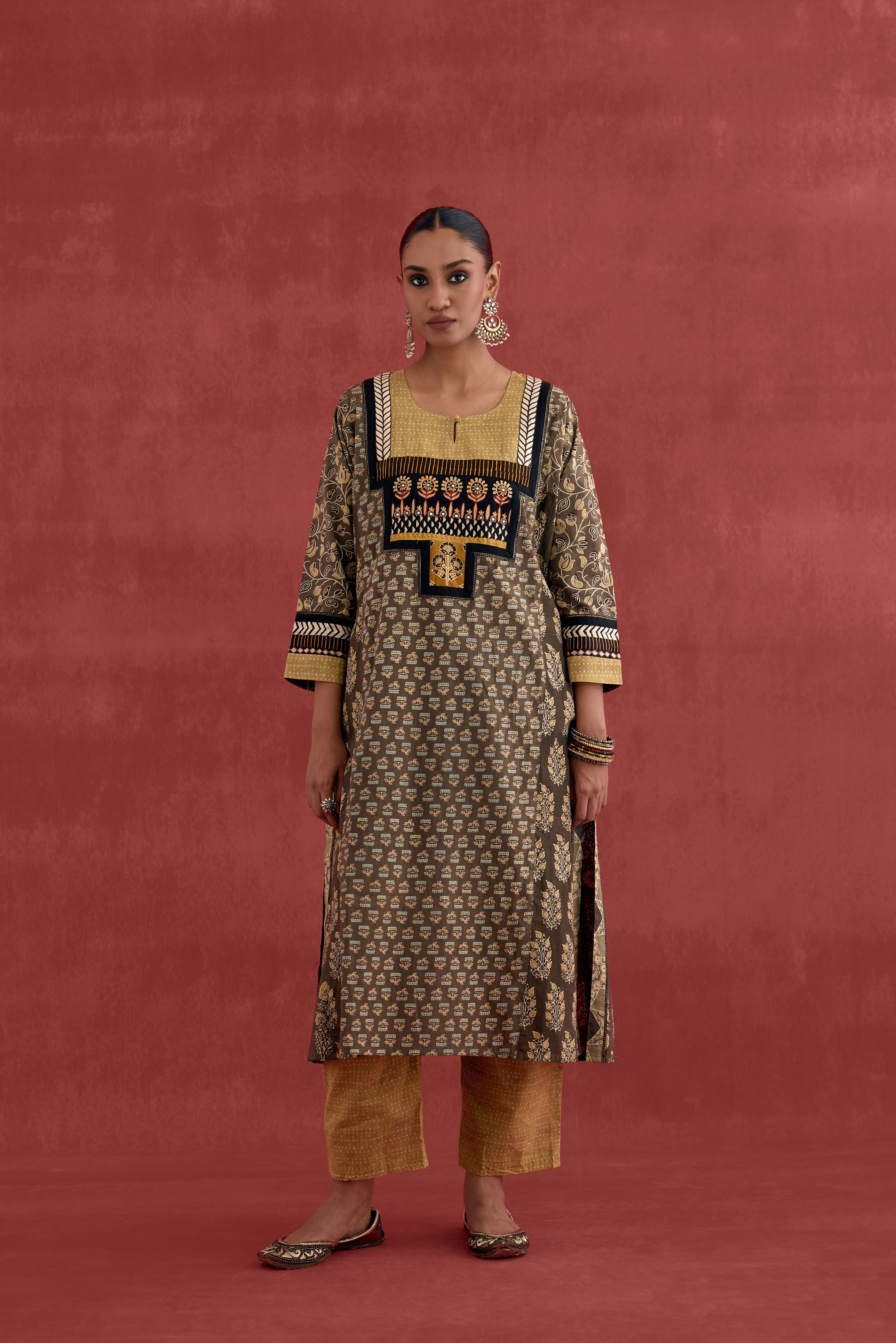 Ananya Pant Ochre (10039425892651)