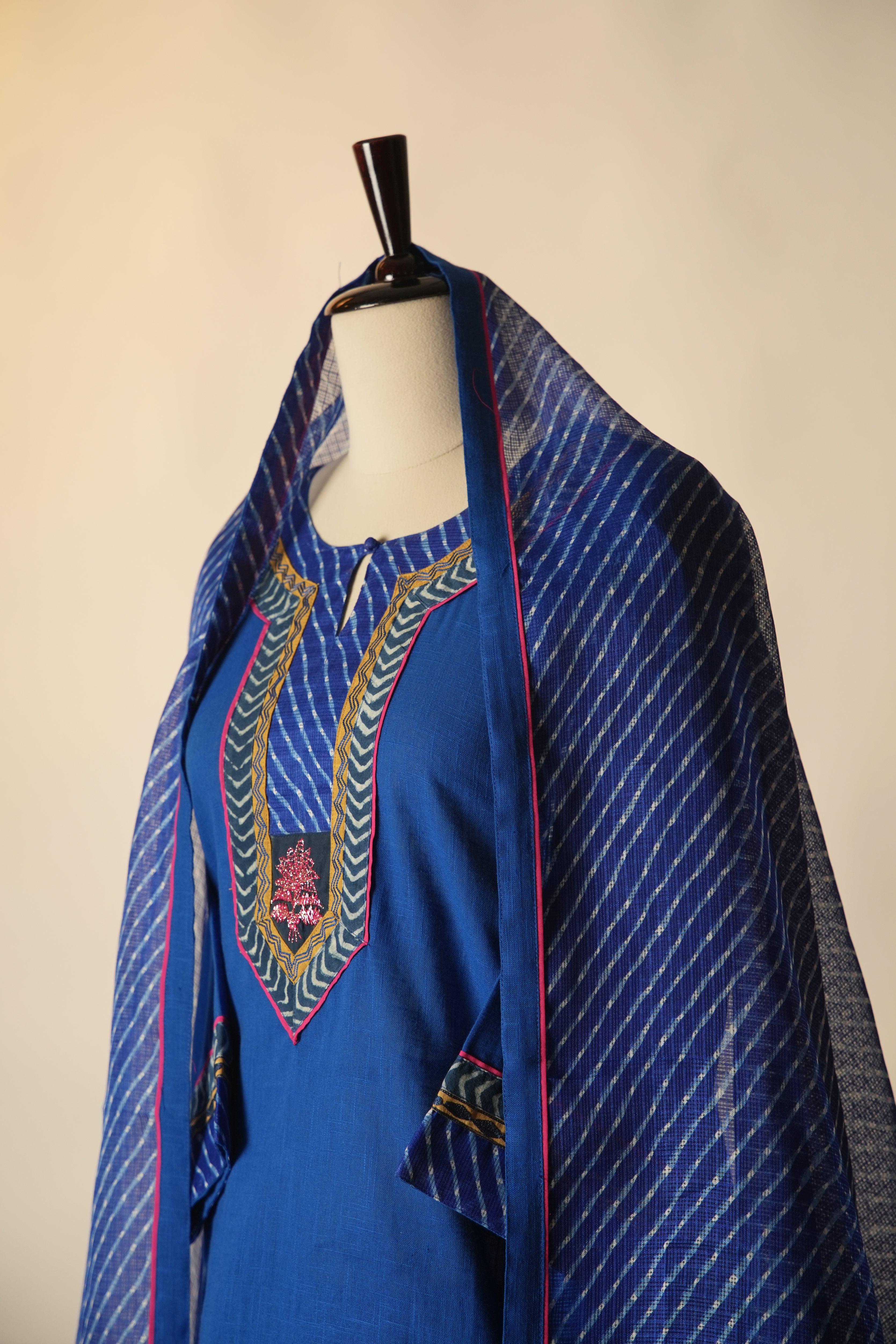 Rozana Cotton Slub Kurta Blue