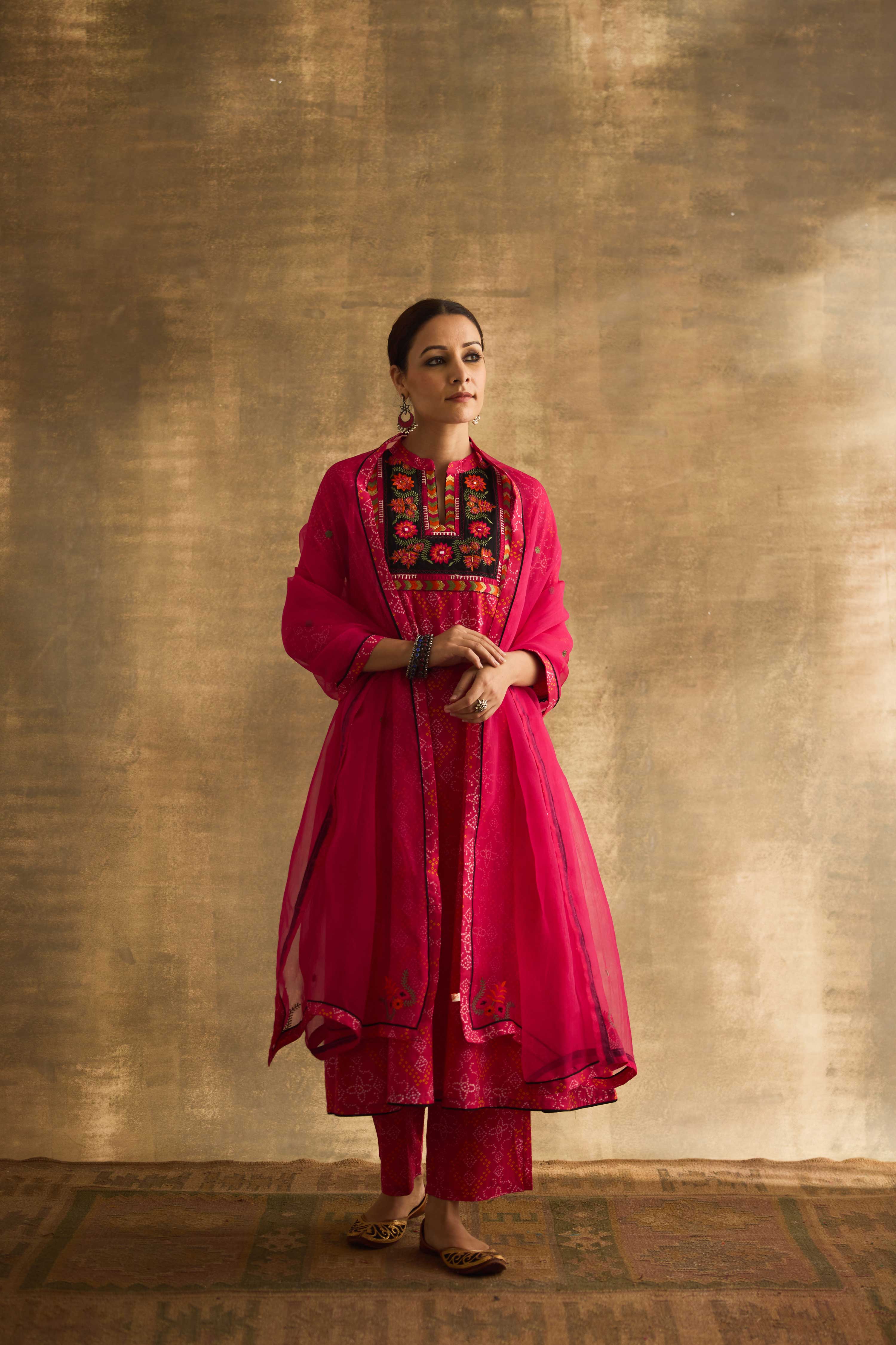 Neera Dupatta Pink (9886512578859)