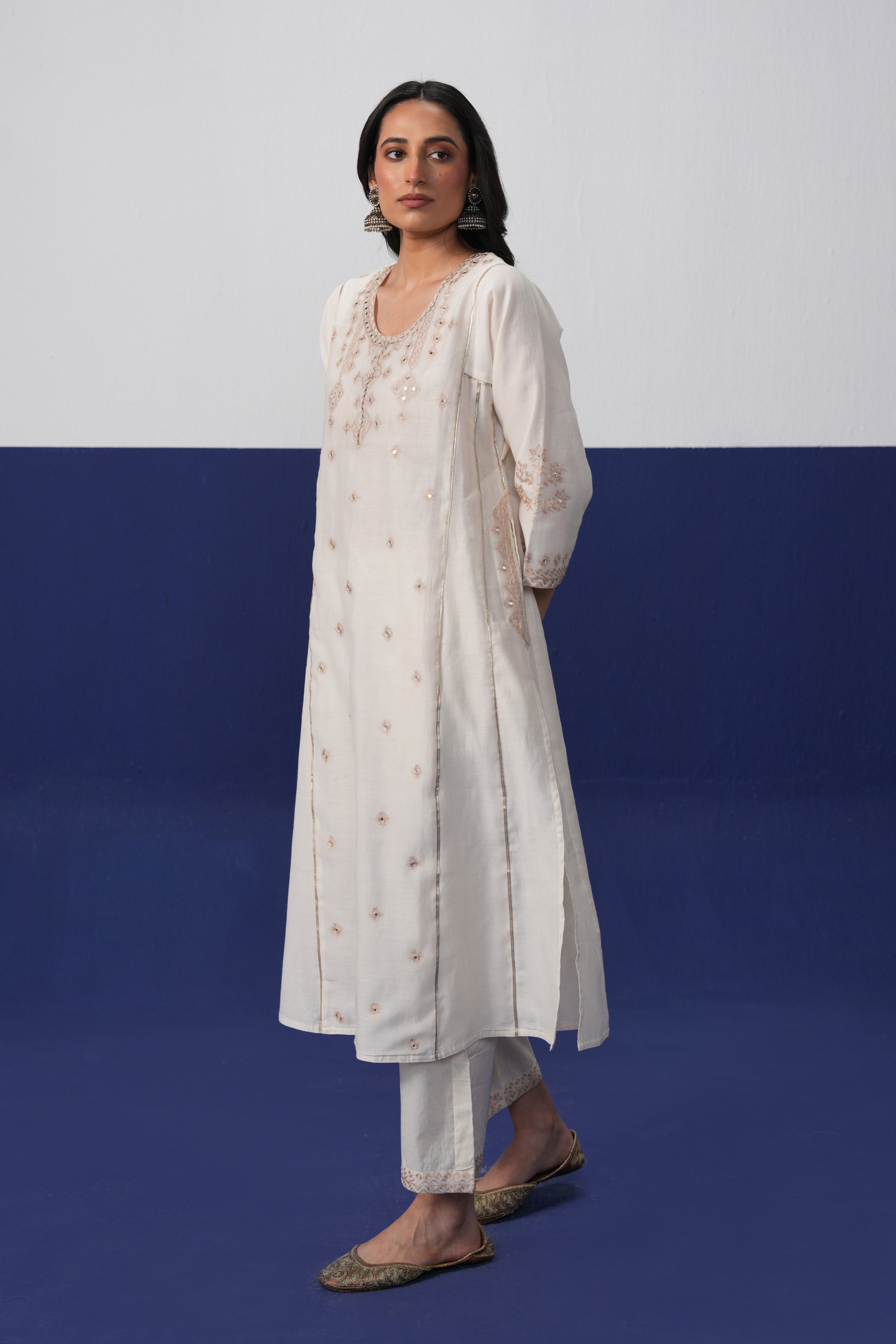 Tulsi Pant Cream